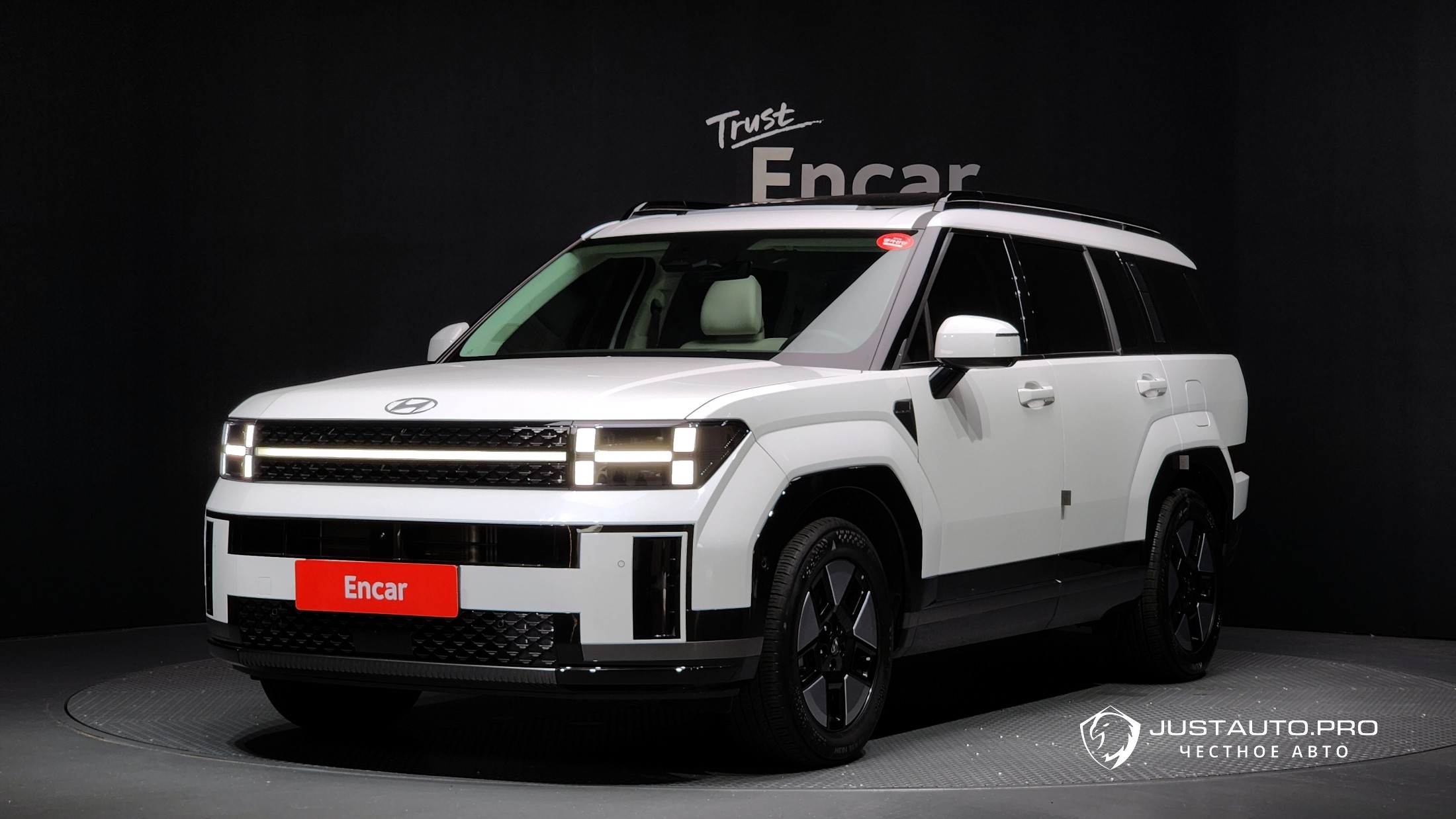 Автомобиль Hyundai Santafe