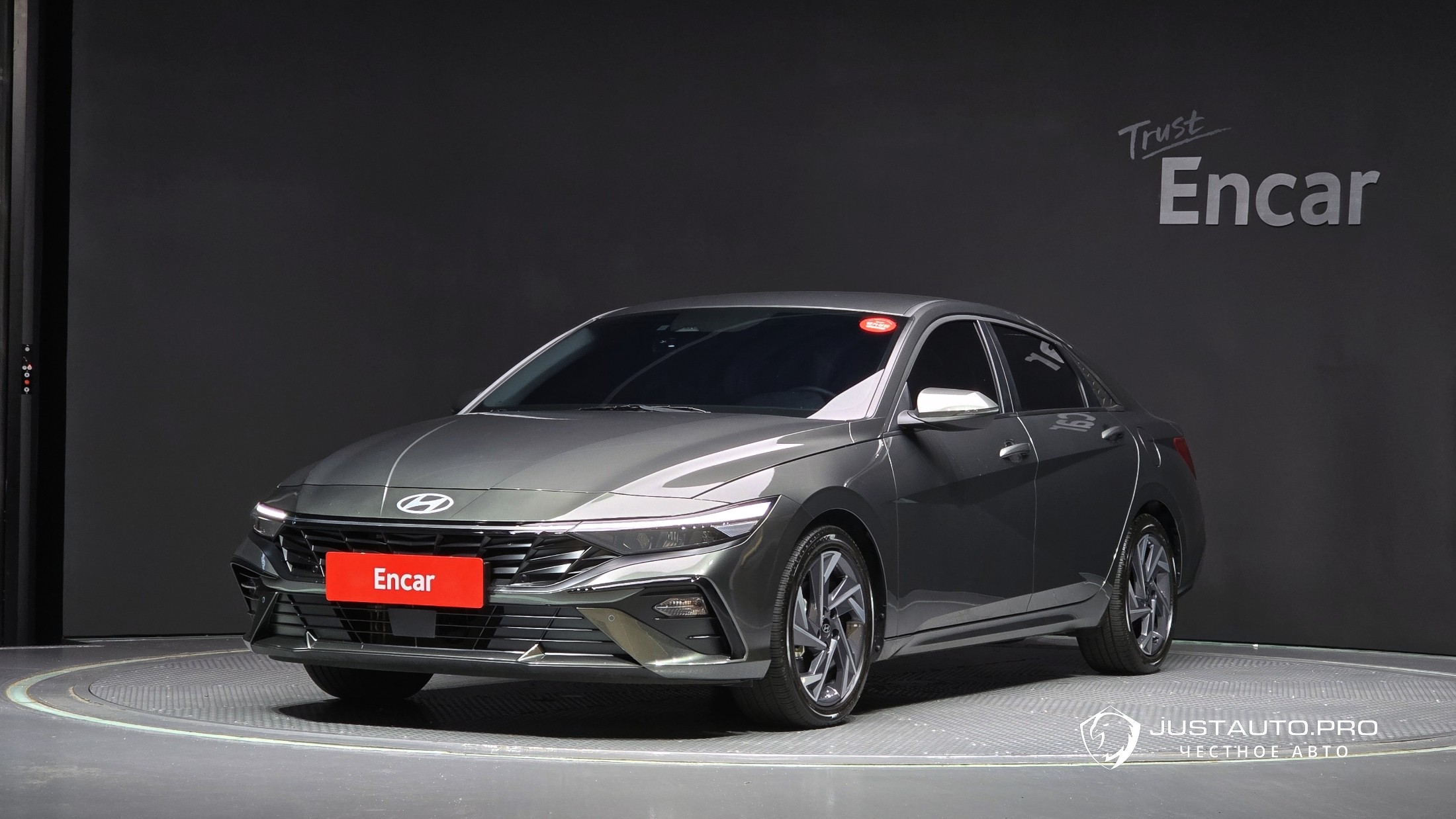 Автомобиль Hyundai AVANTE