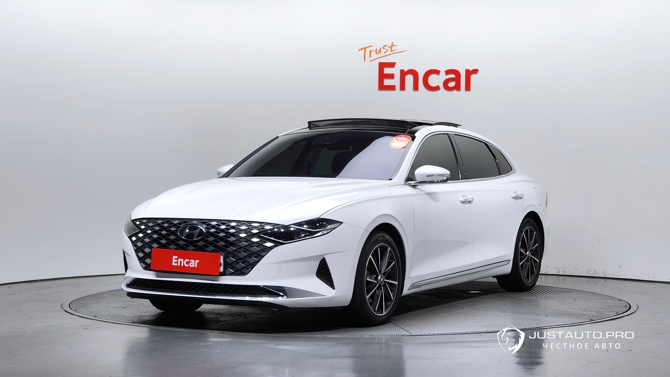 Автомобиль Hyundai Grandeur