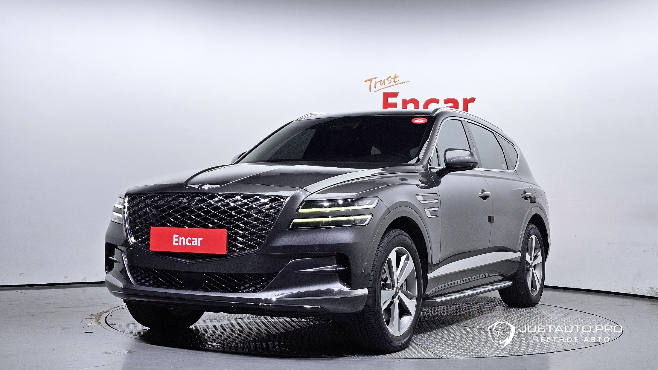 Автомобиль Genesis GV80