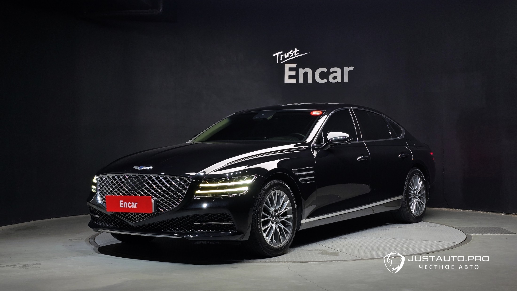 Автомобиль Genesis G80