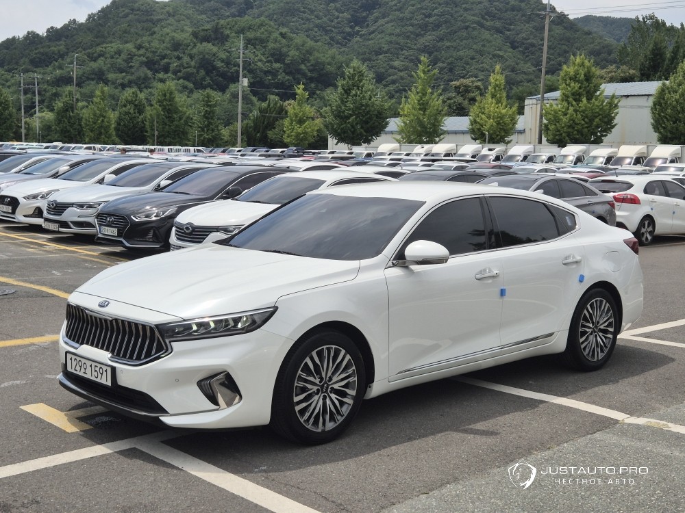 Автомобиль Kia K7