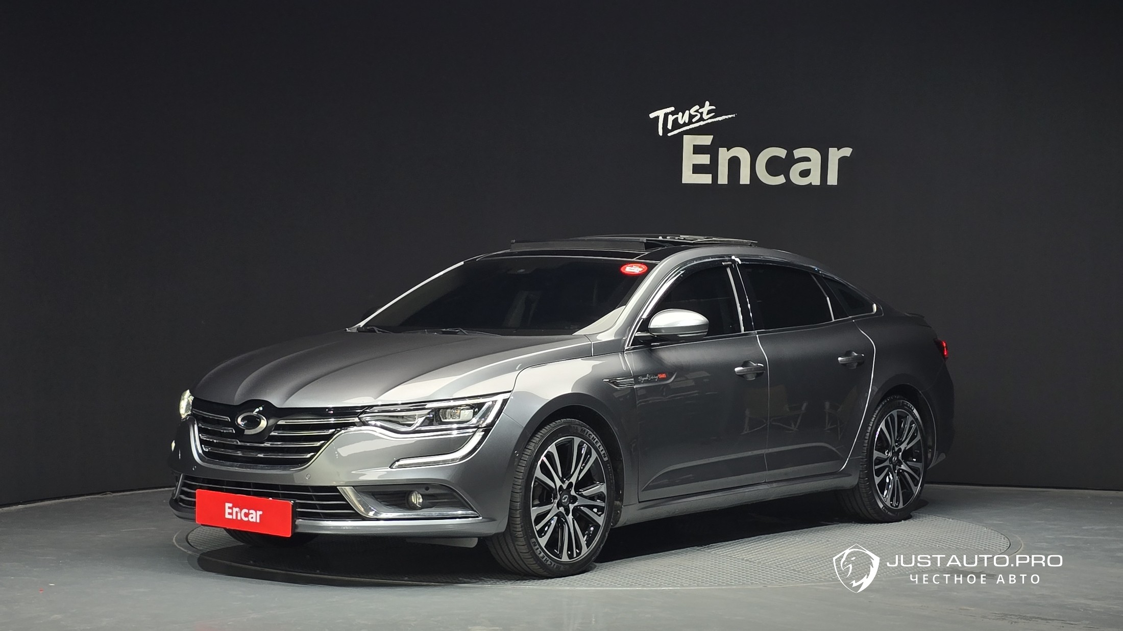 Автомобиль Renault-KoreaSamsung SM6