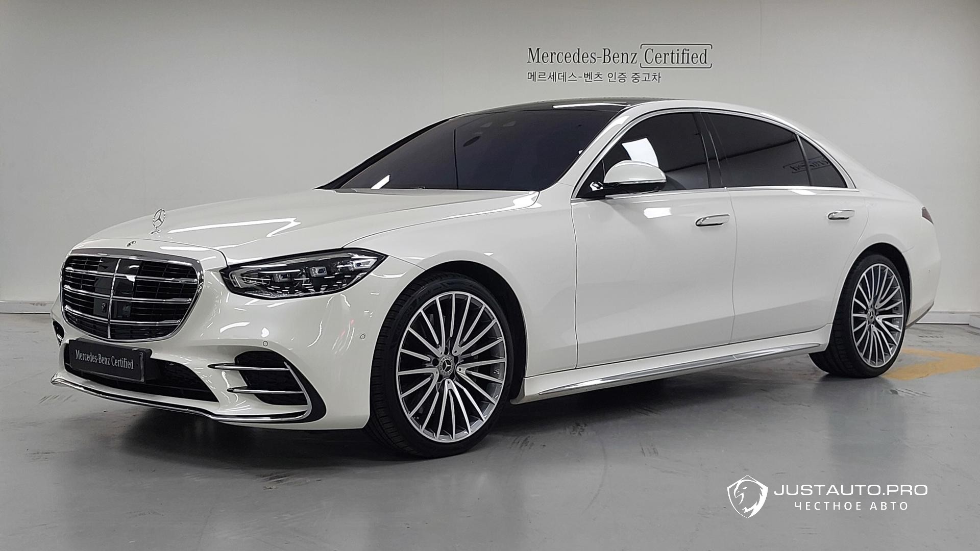Автомобиль Mercedes-Benz S-Class