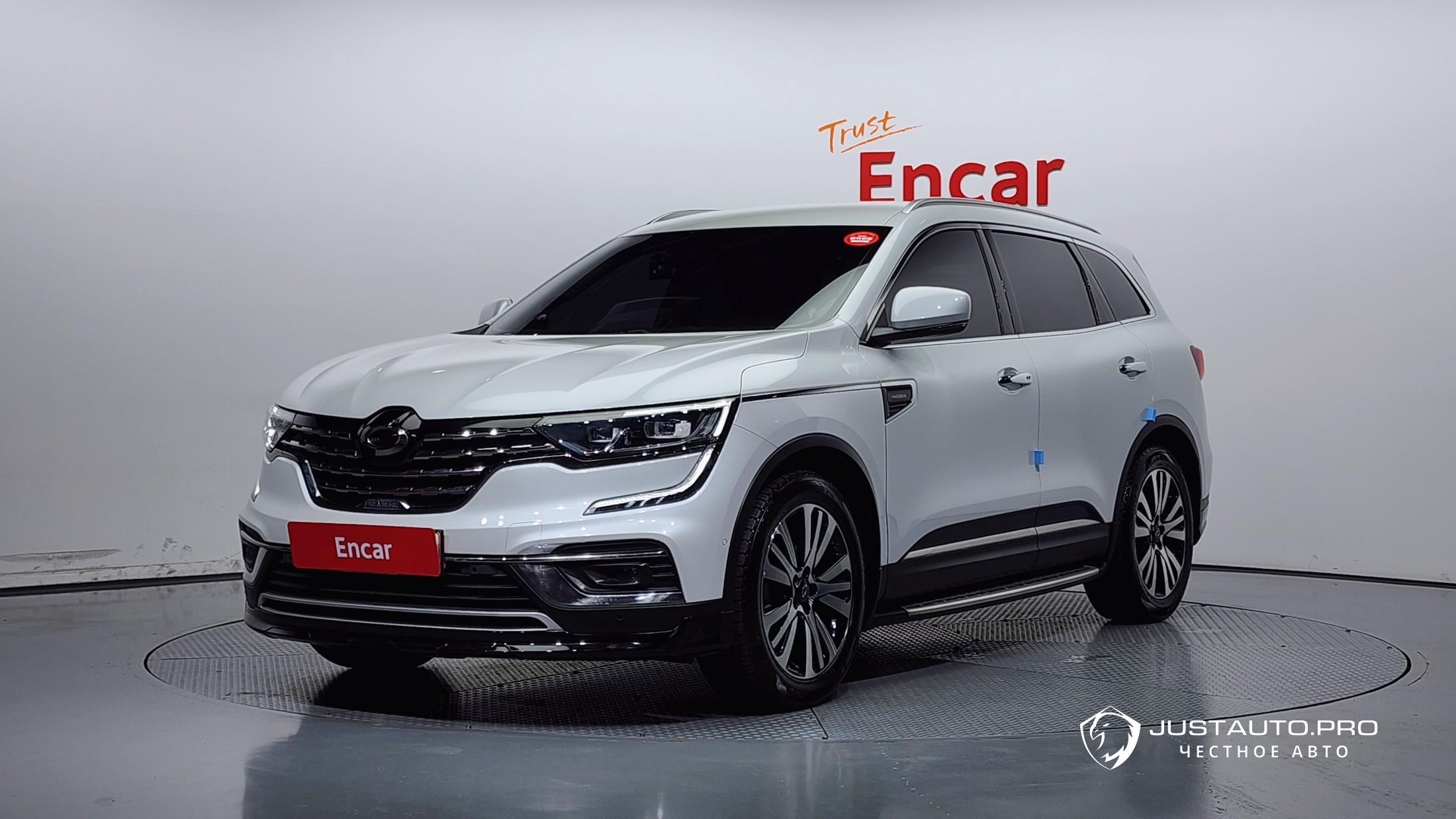 Автомобиль Renault-KoreaSamsung QM6