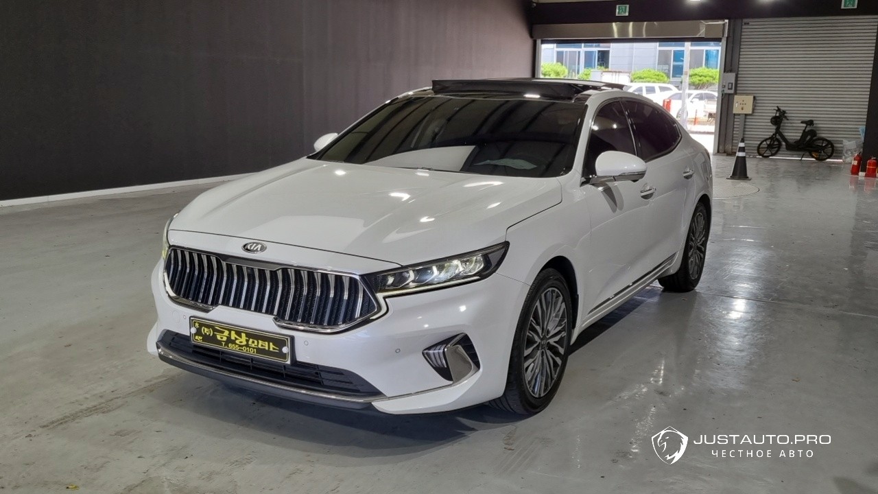 Автомобиль Kia K7