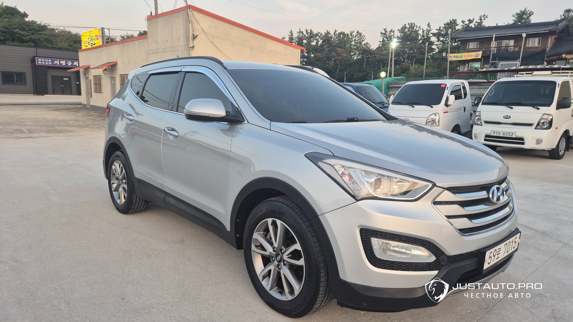 Автомобиль Hyundai Santafe