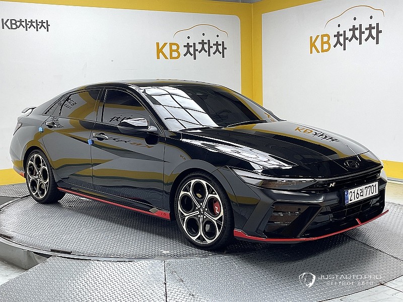 Автомобиль Hyundai AVANTE