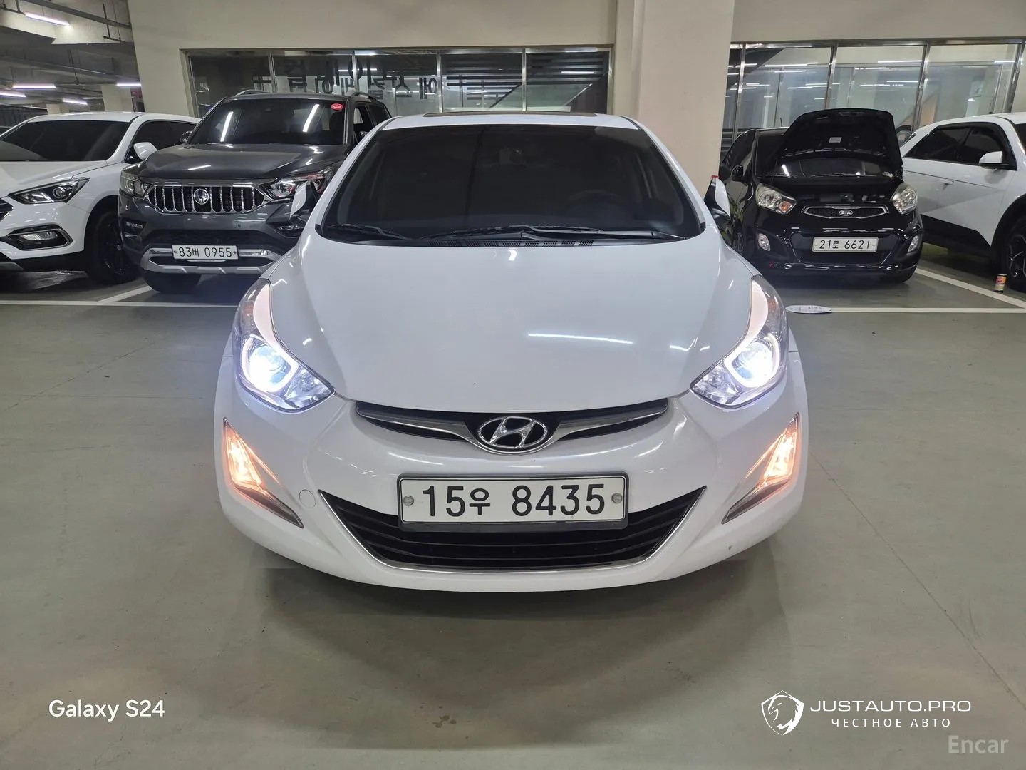 Автомобиль Hyundai AVANTE