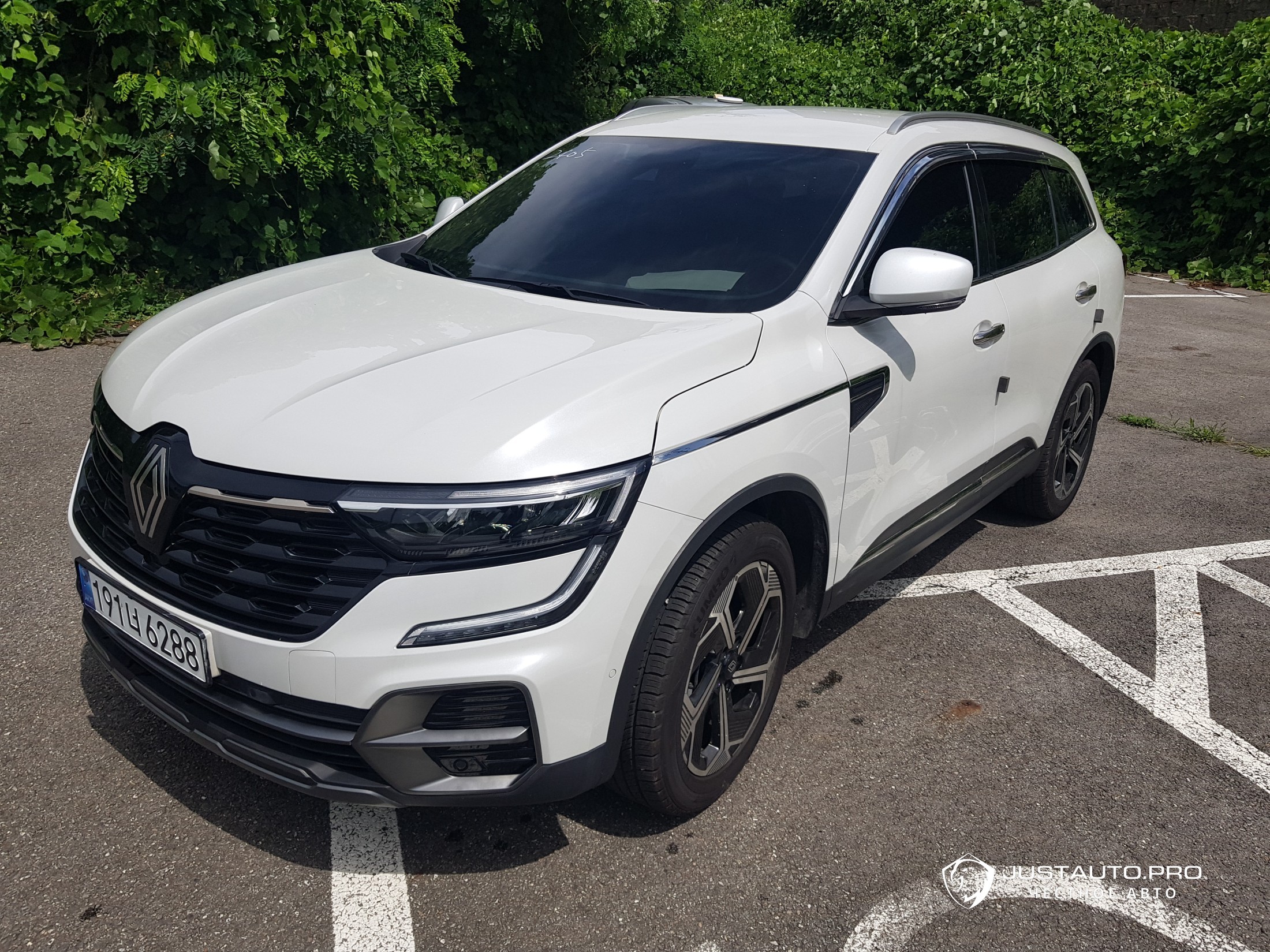 Автомобиль Renault-KoreaSamsung QM6