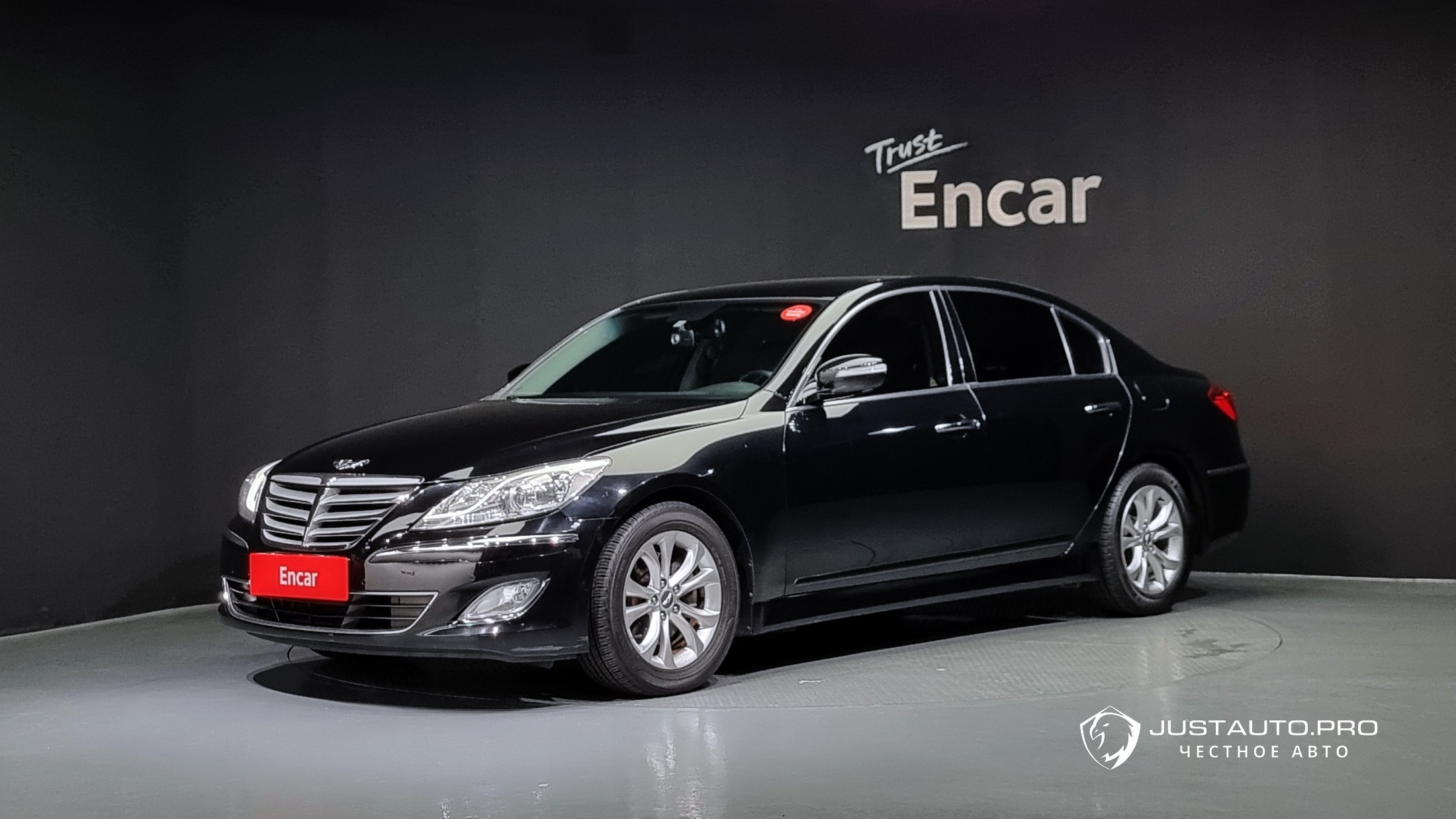 Автомобиль Hyundai Genesis