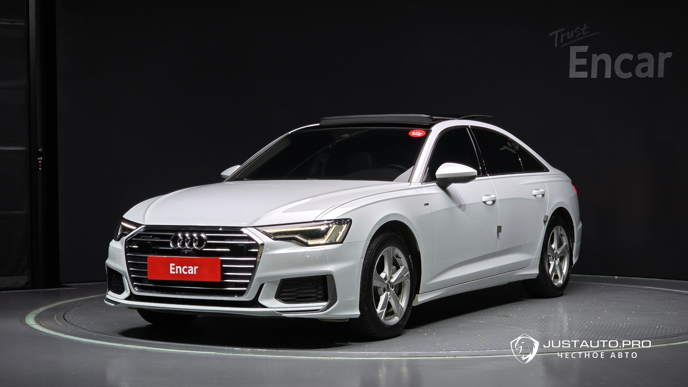 Автомобиль Audi A6