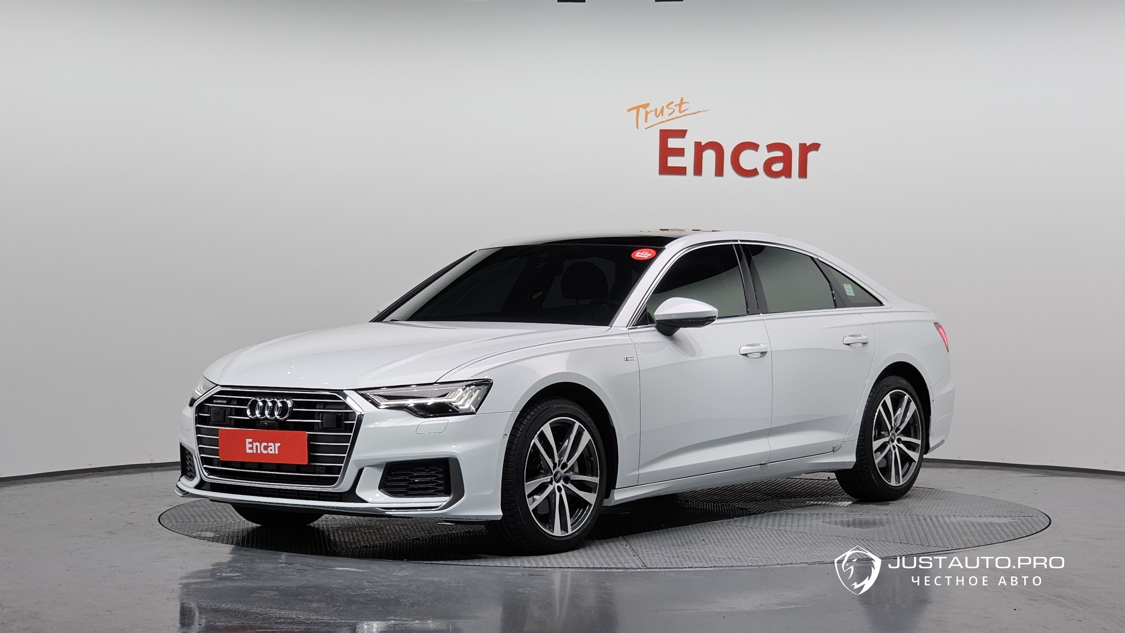 Автомобиль Audi A6