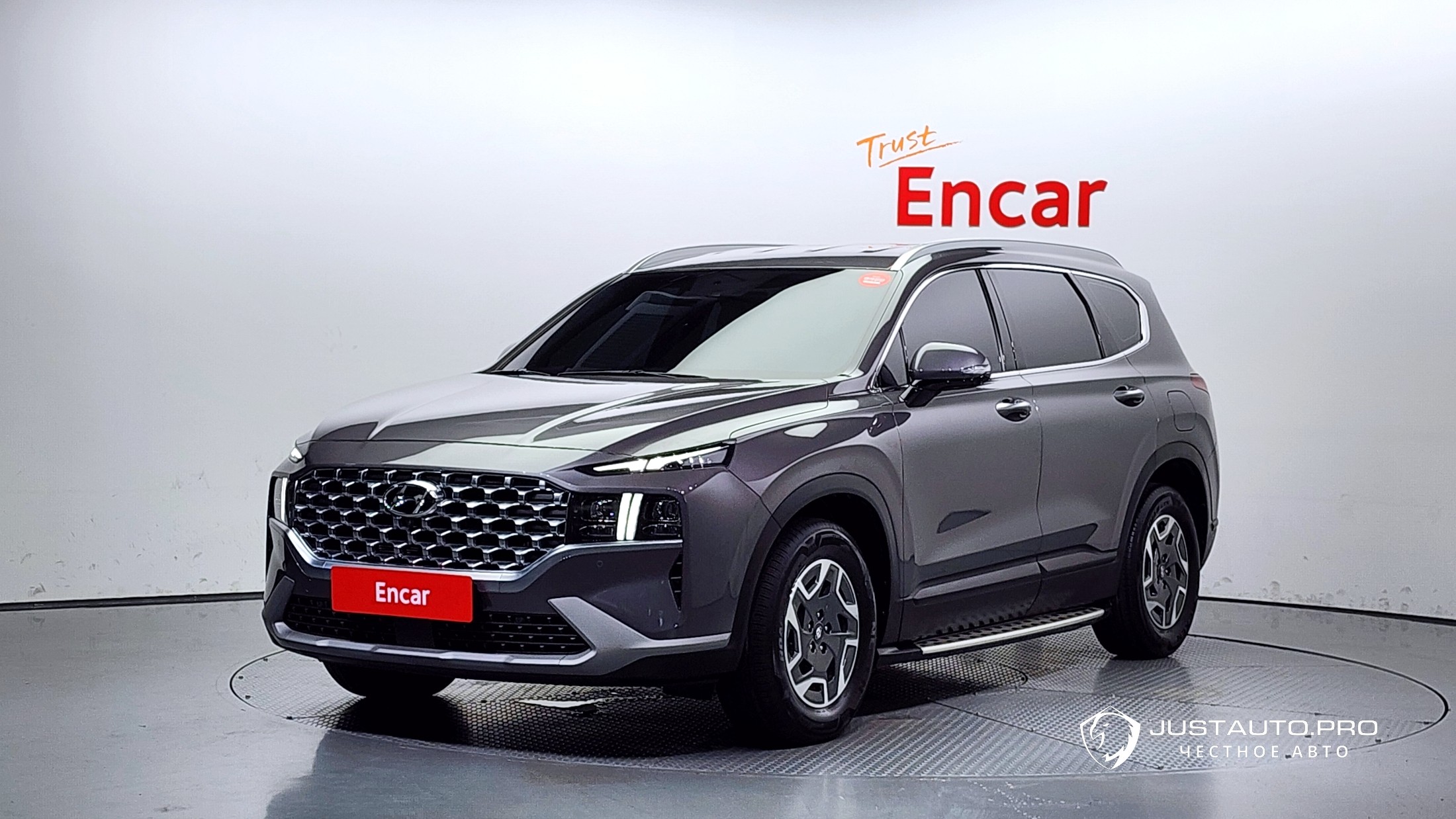 Автомобиль Hyundai Santafe