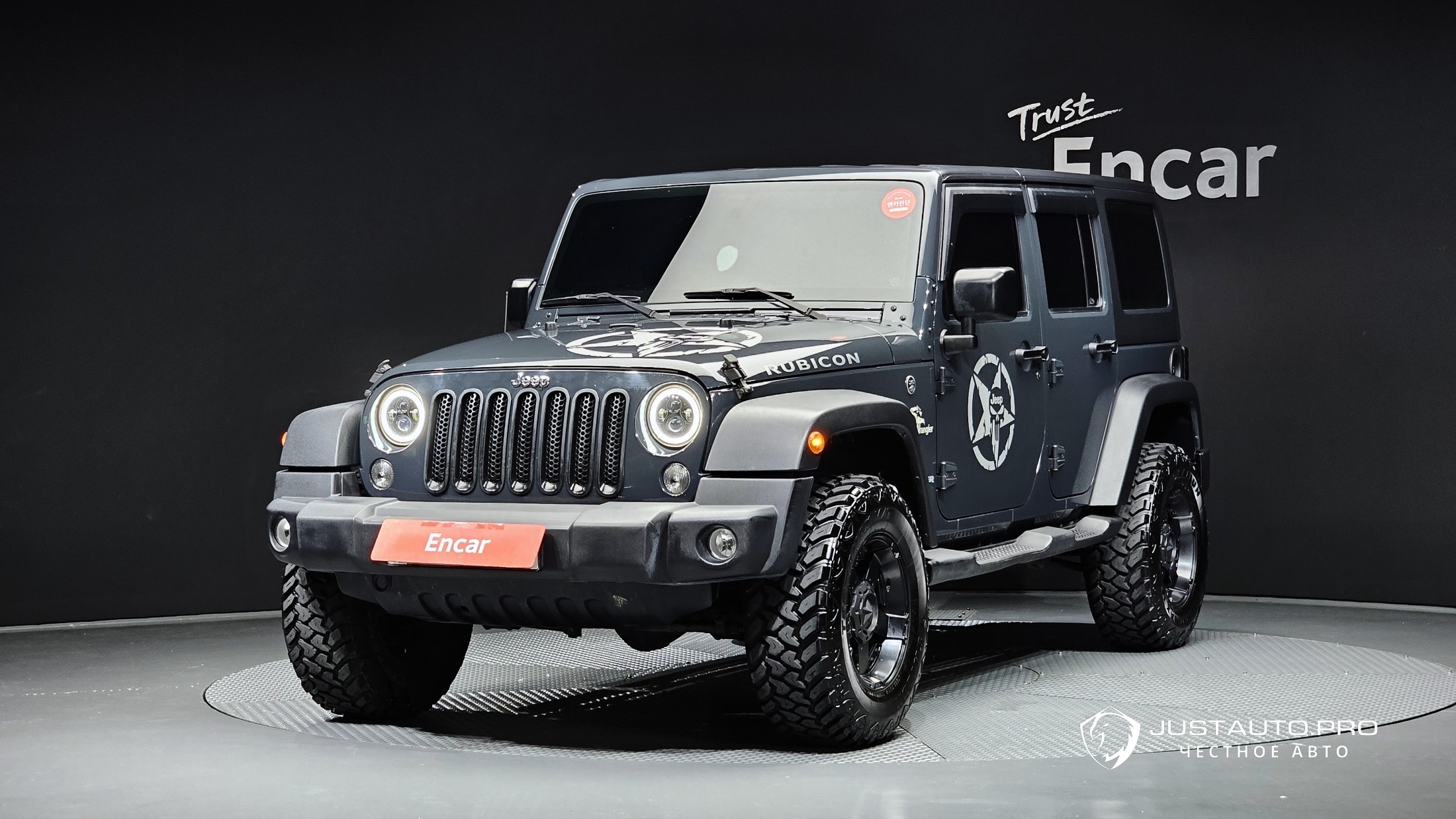 Автомобиль Jeep Wrangler