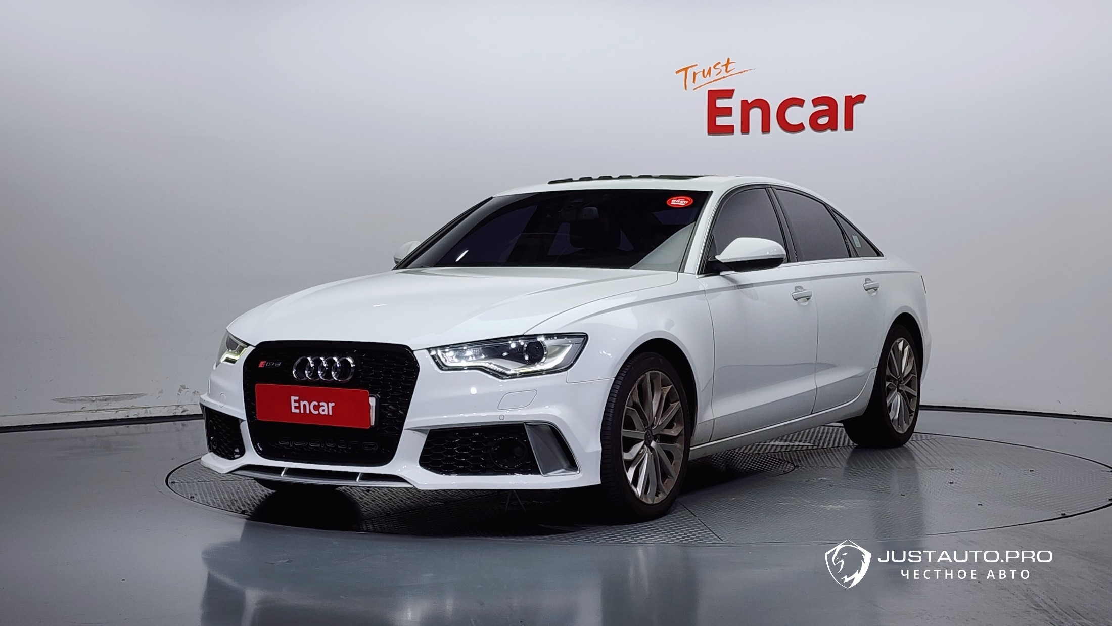 Автомобиль Audi A6