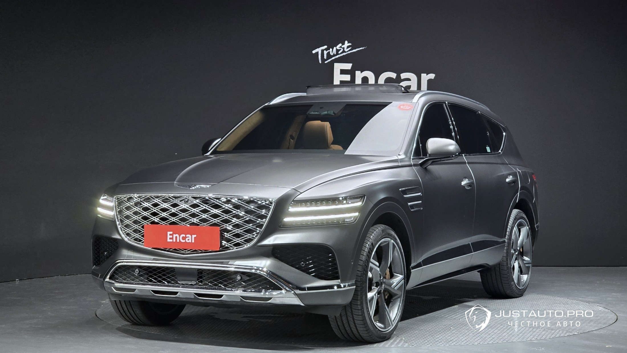 Автомобиль Genesis GV80
