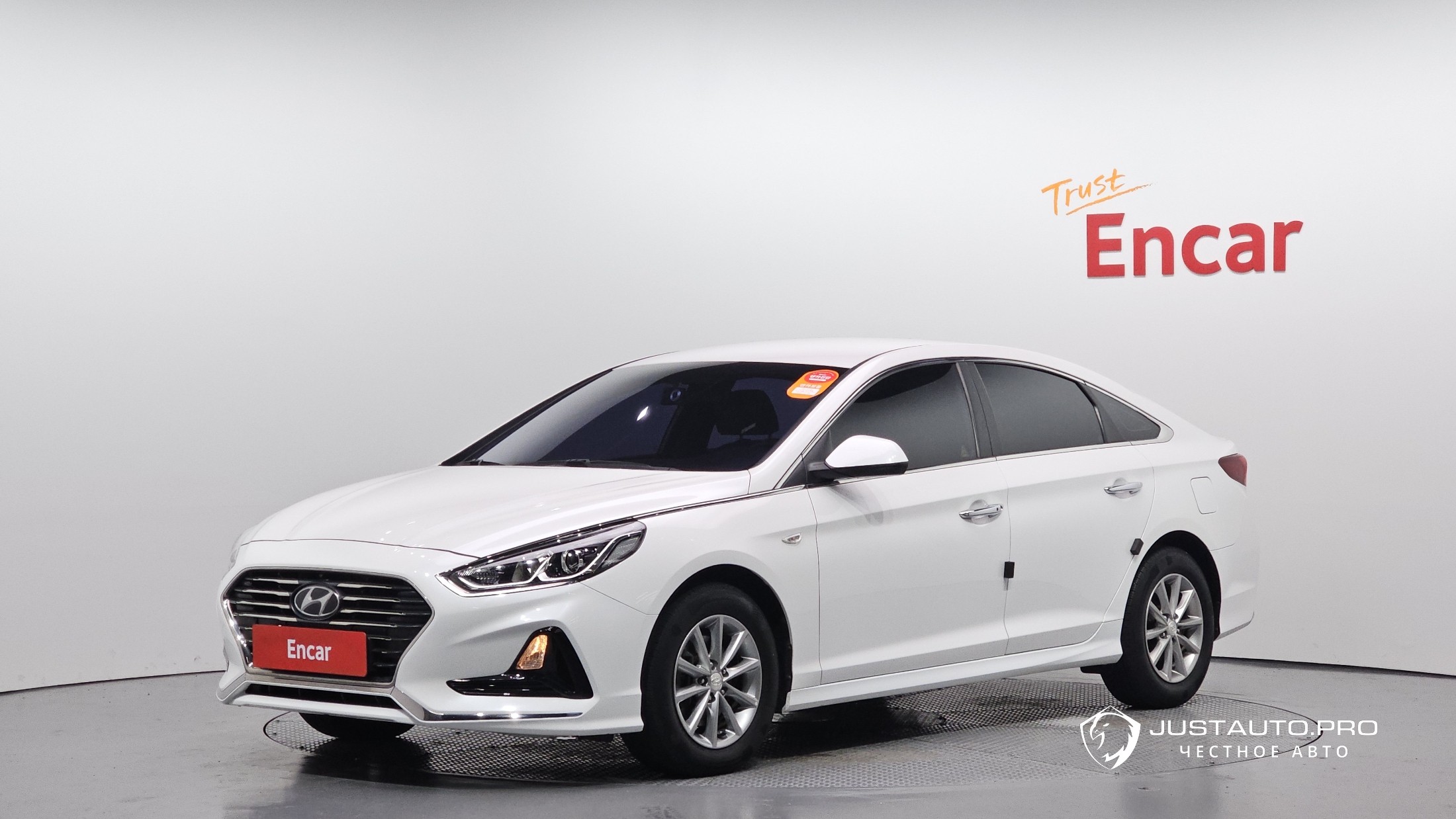 Автомобиль Hyundai Sonata