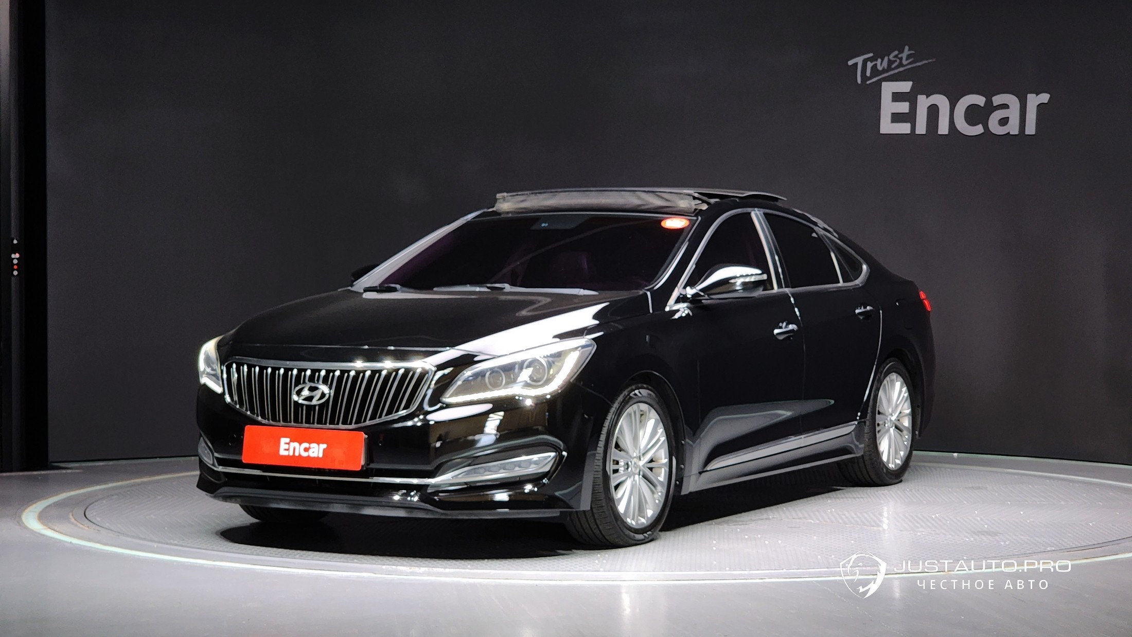 Автомобиль Hyundai Aslan