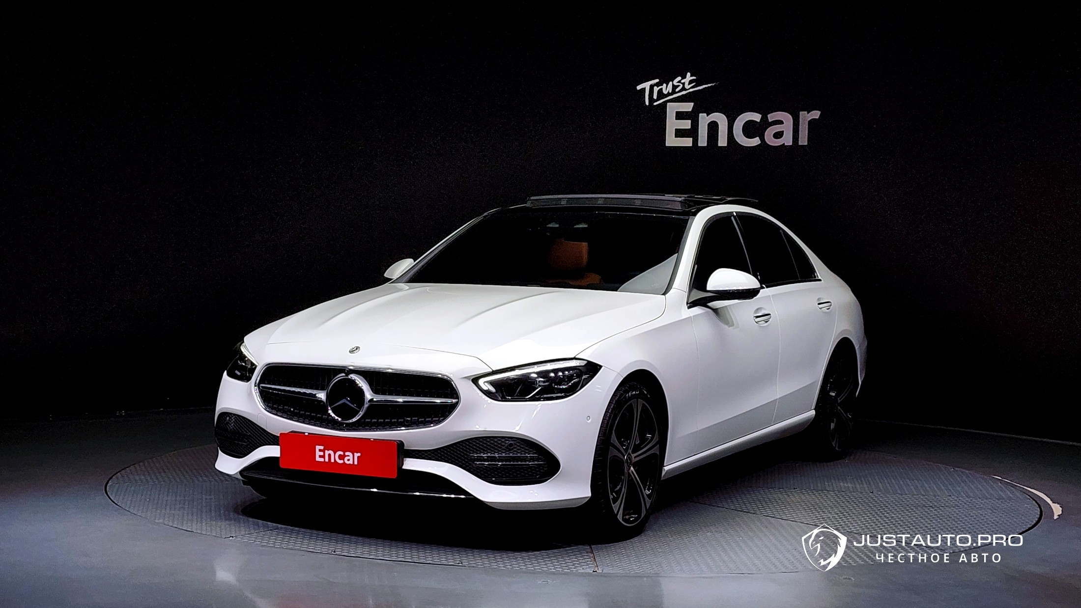 Автомобиль Mercedes-Benz C-Class