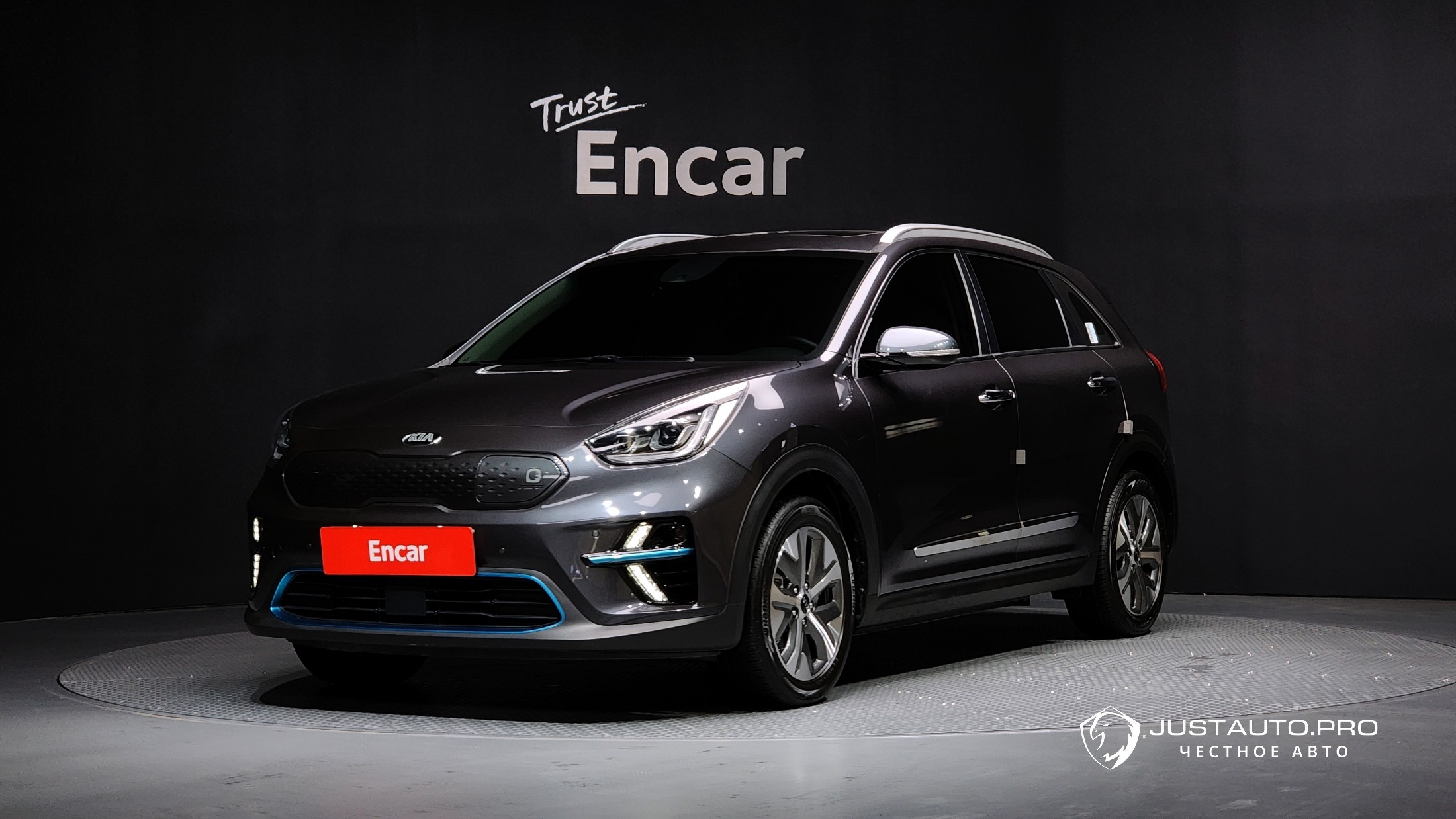 Автомобиль Kia Niro