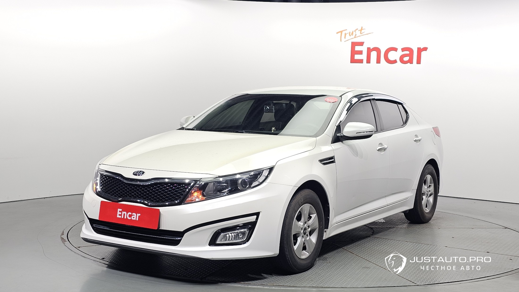 Автомобиль Kia K5