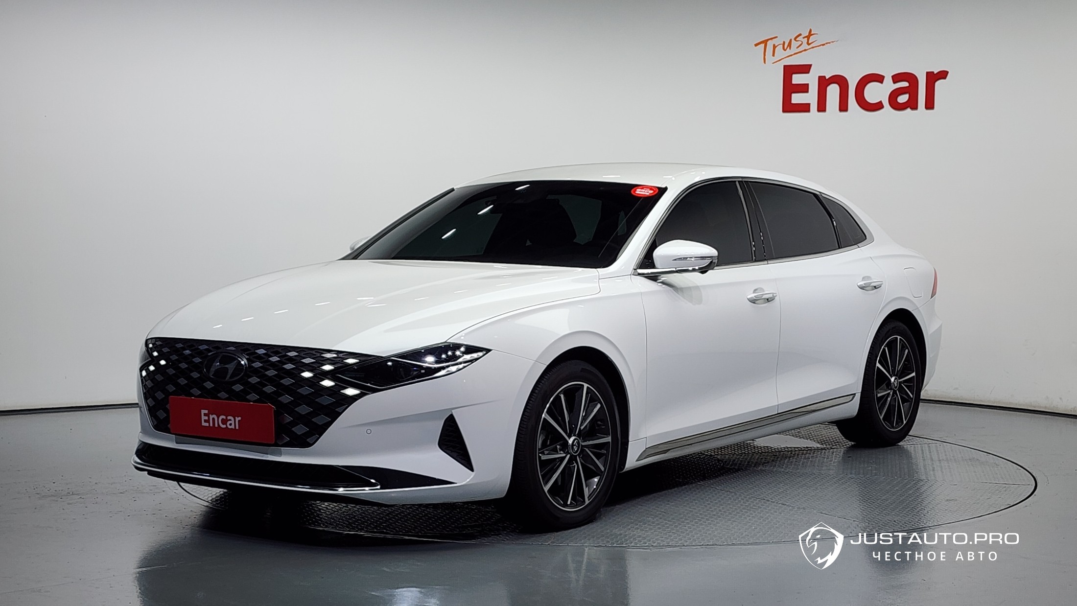 Автомобиль Hyundai Grandeur