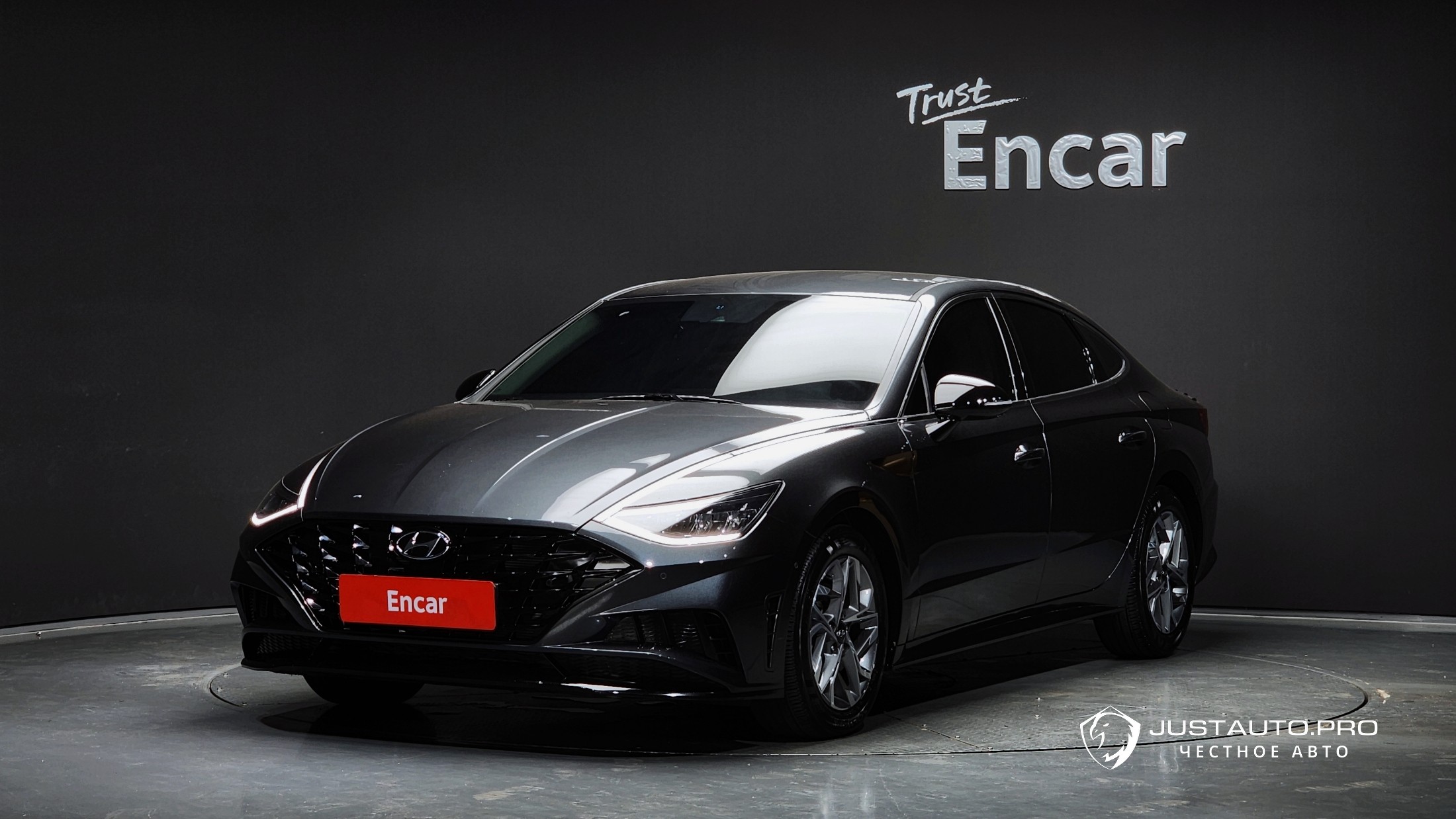 Автомобиль Hyundai Sonata