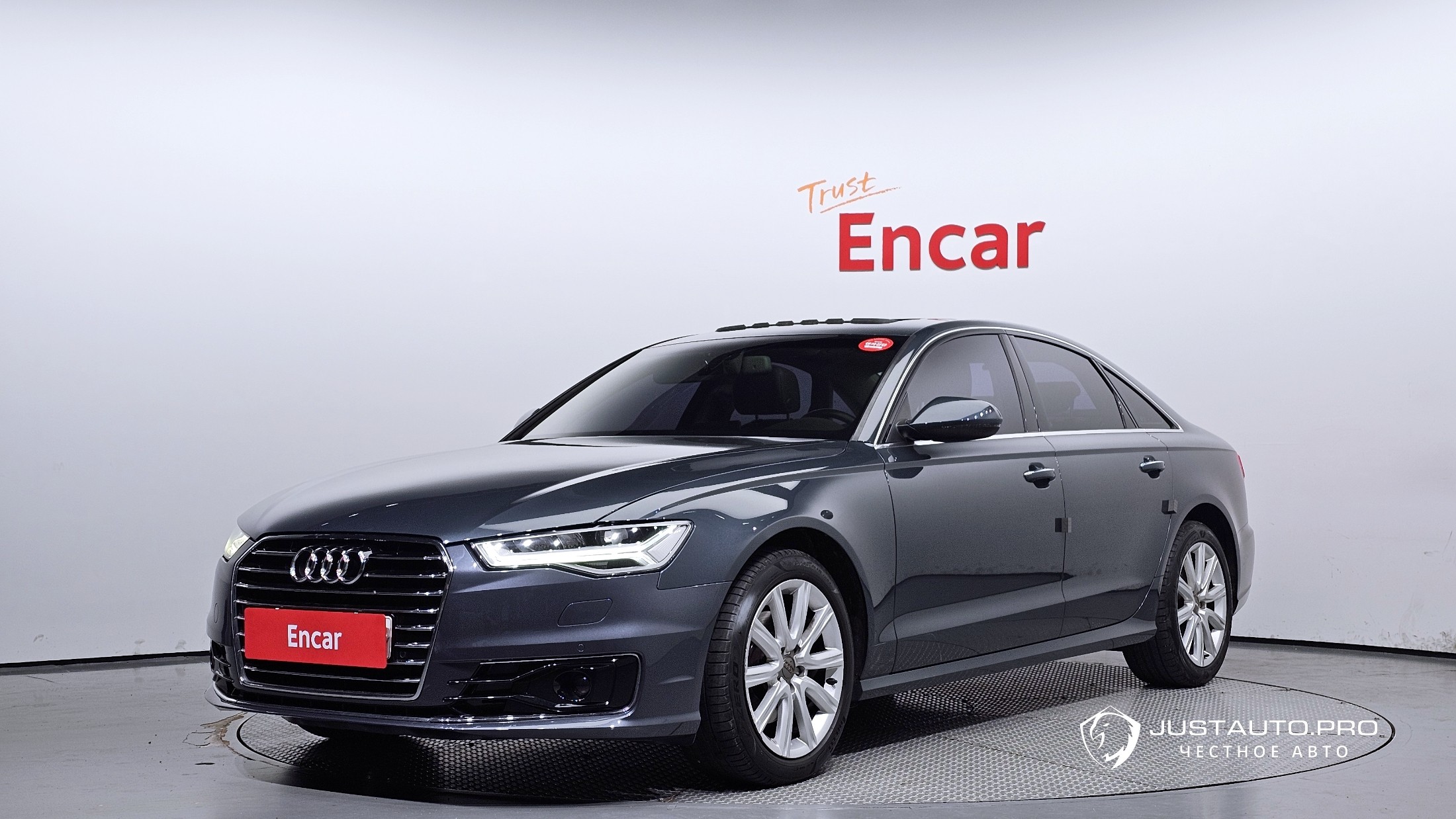 Автомобиль Audi A6