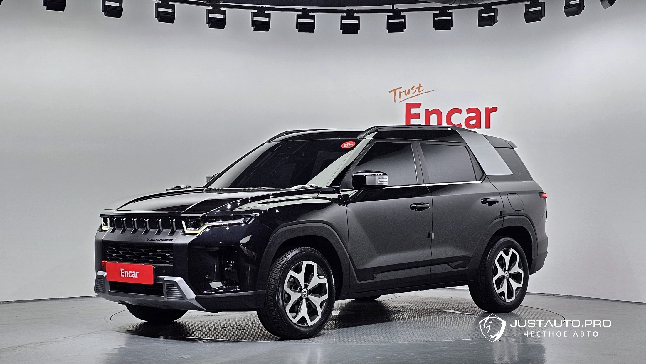 Автомобиль KG_Mobility_Ssangyong Torres