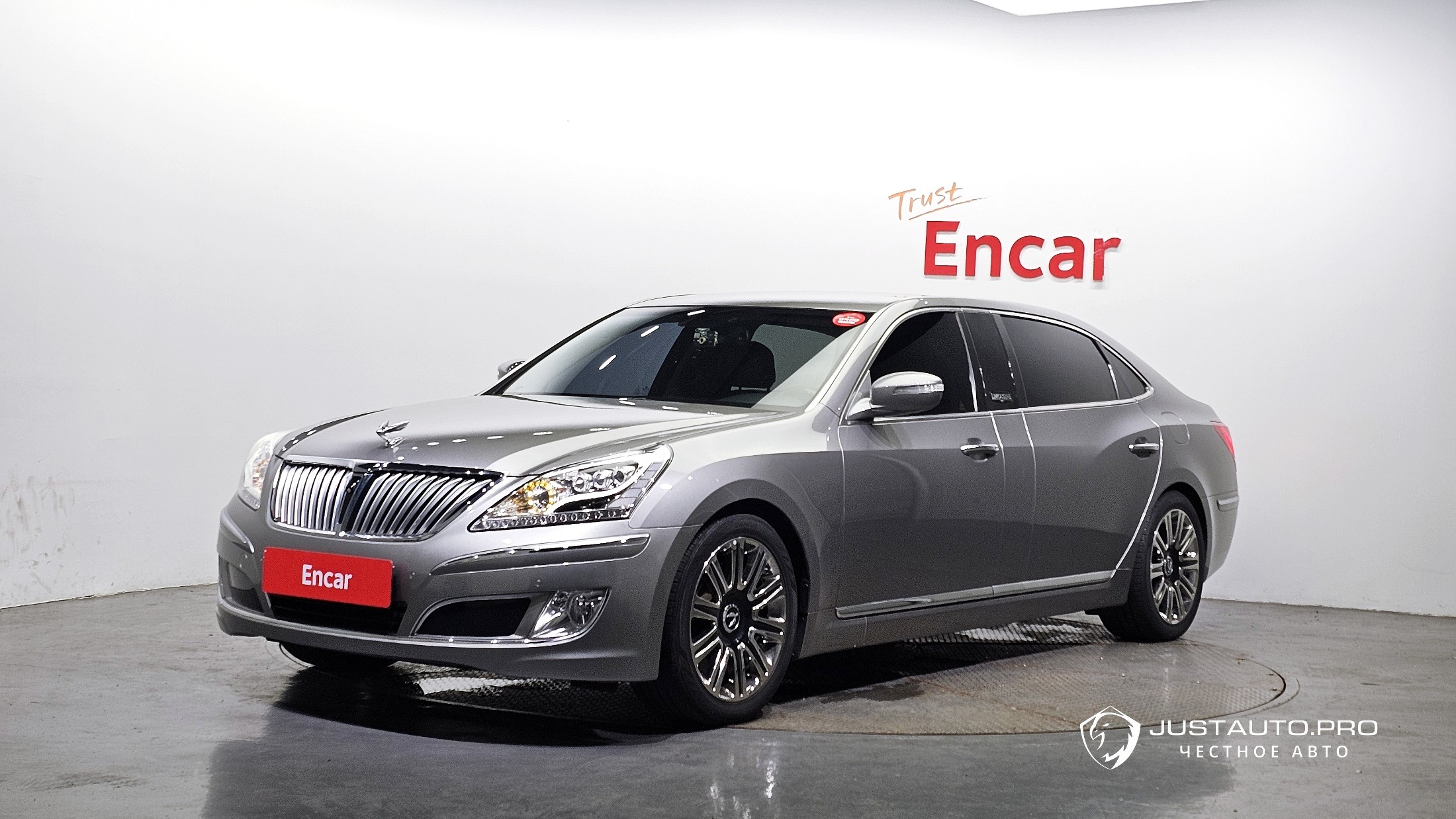 Автомобиль Hyundai Equus