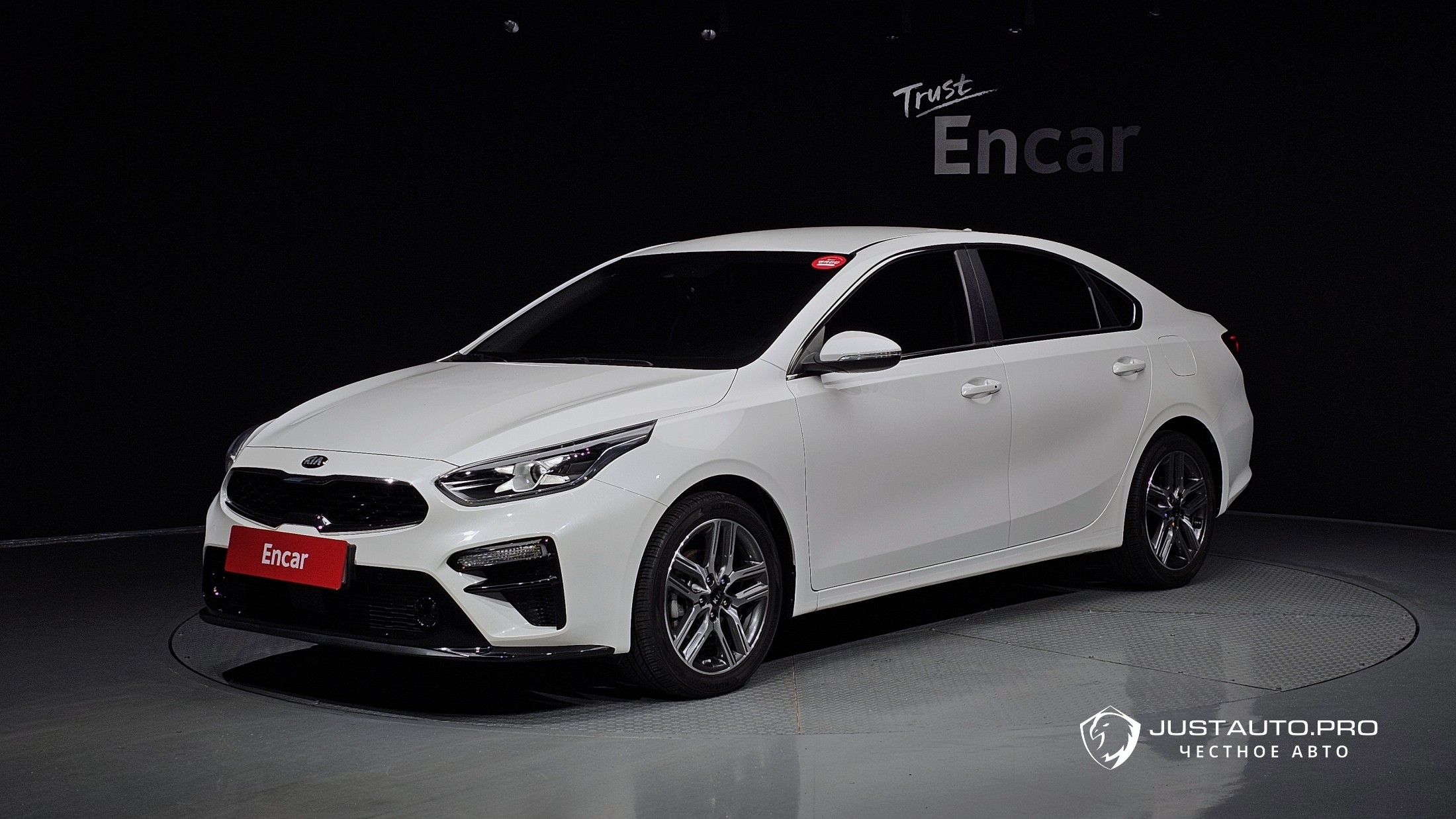 Автомобиль Kia K3