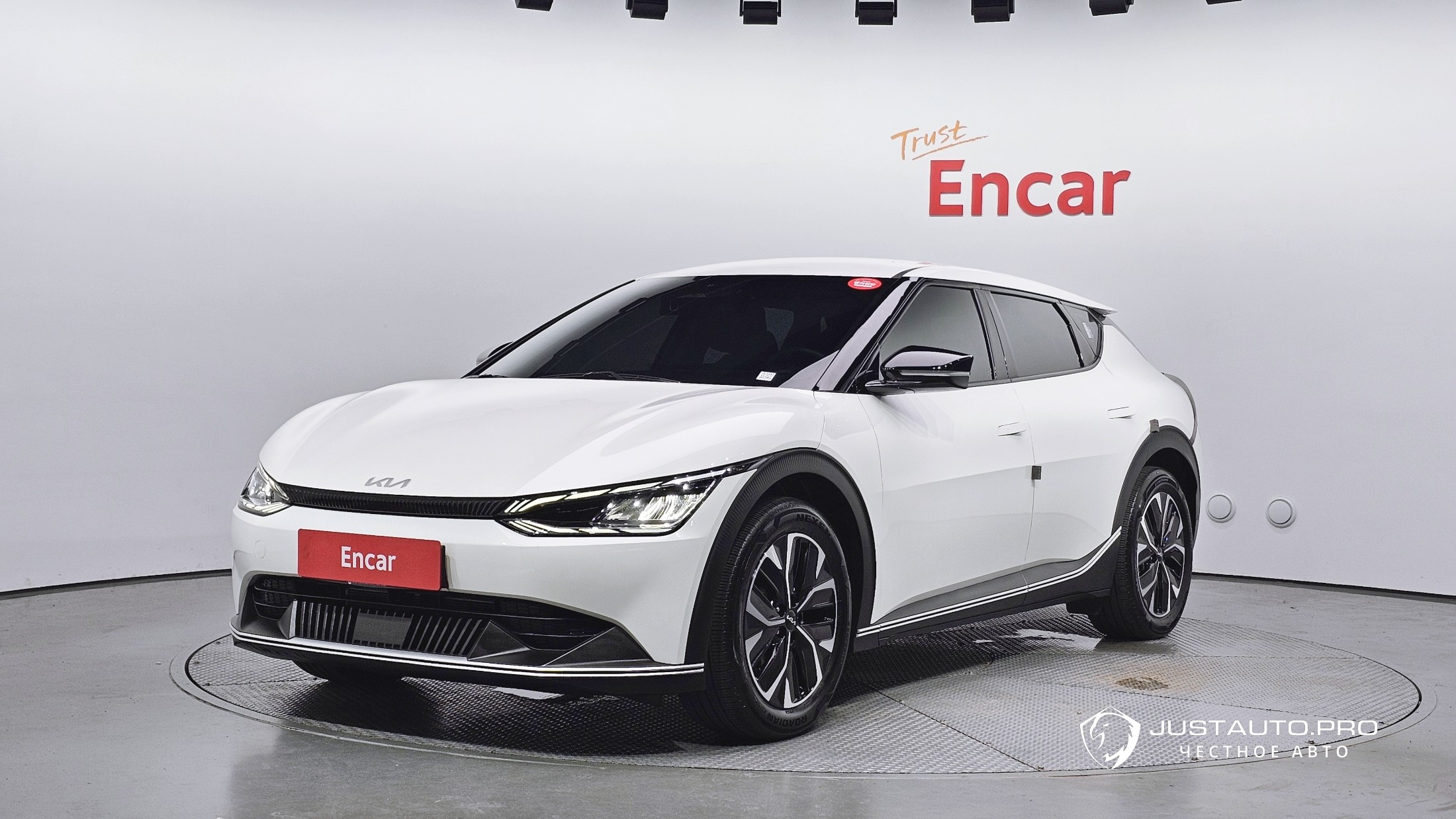 Автомобиль Kia EV6