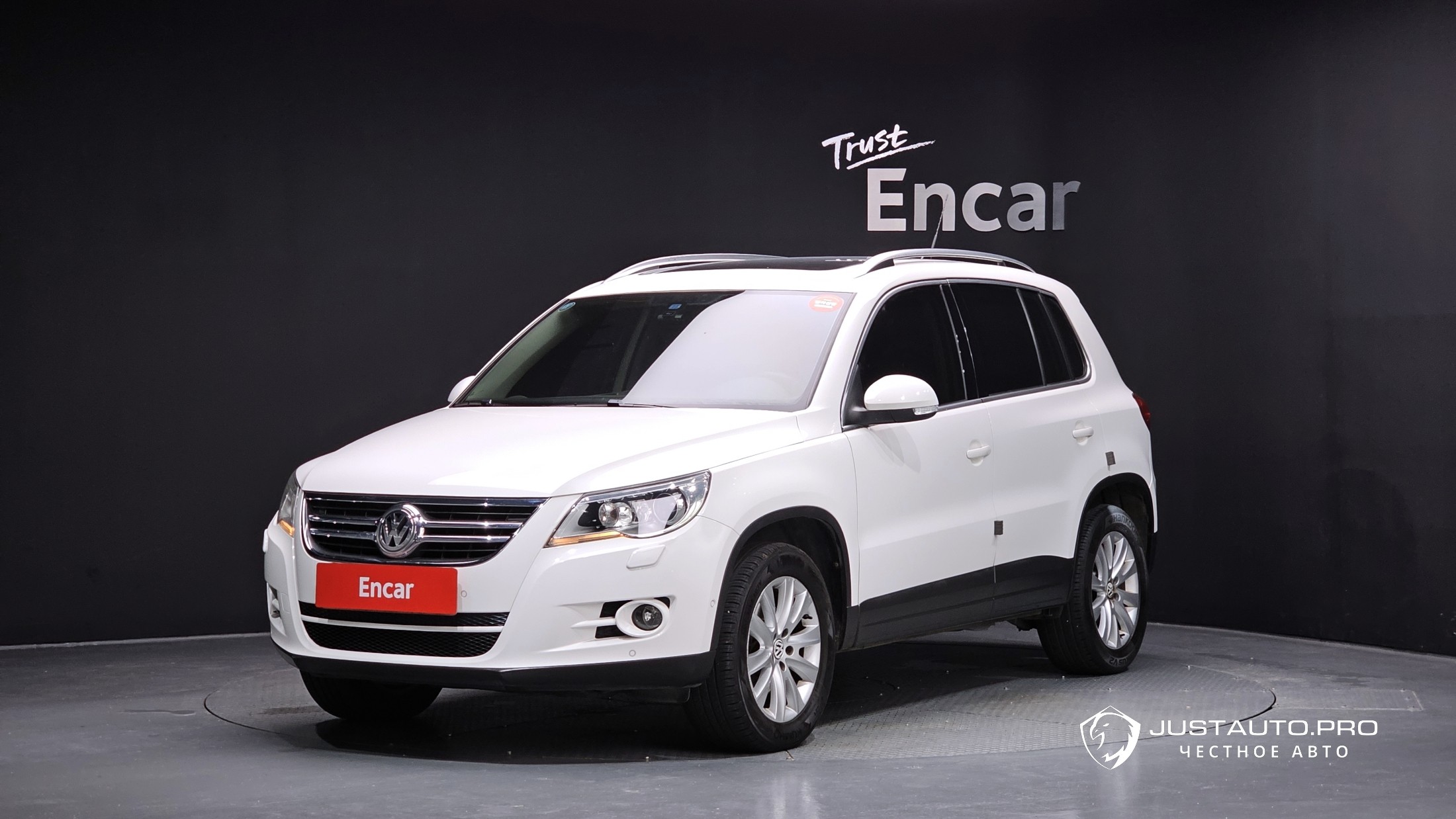 Автомобиль Volkswagen Tiguan