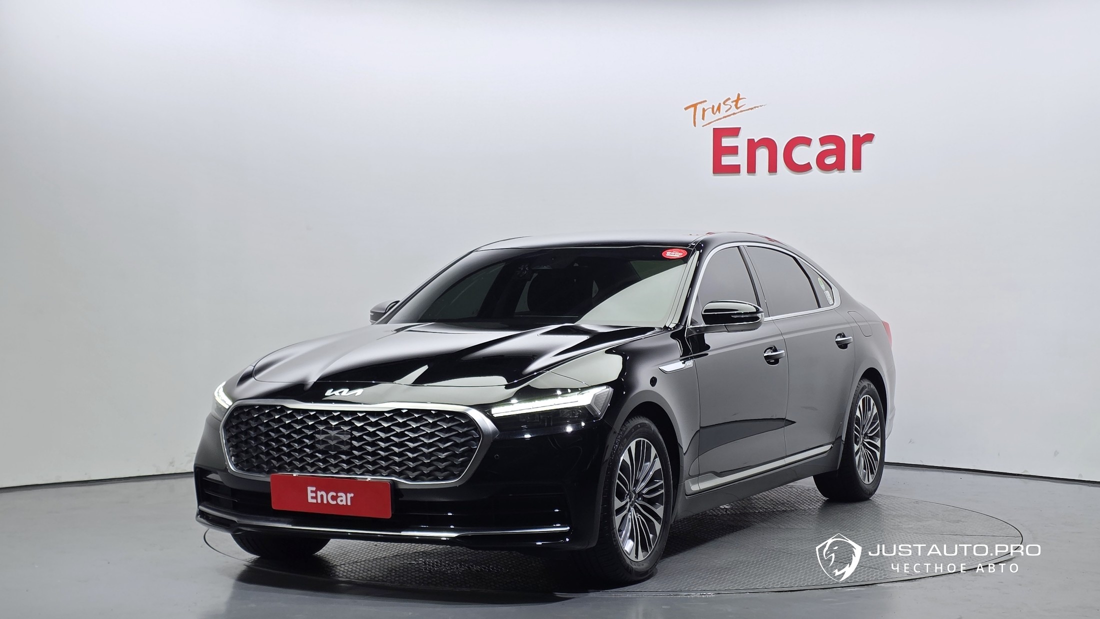 Автомобиль Kia K9