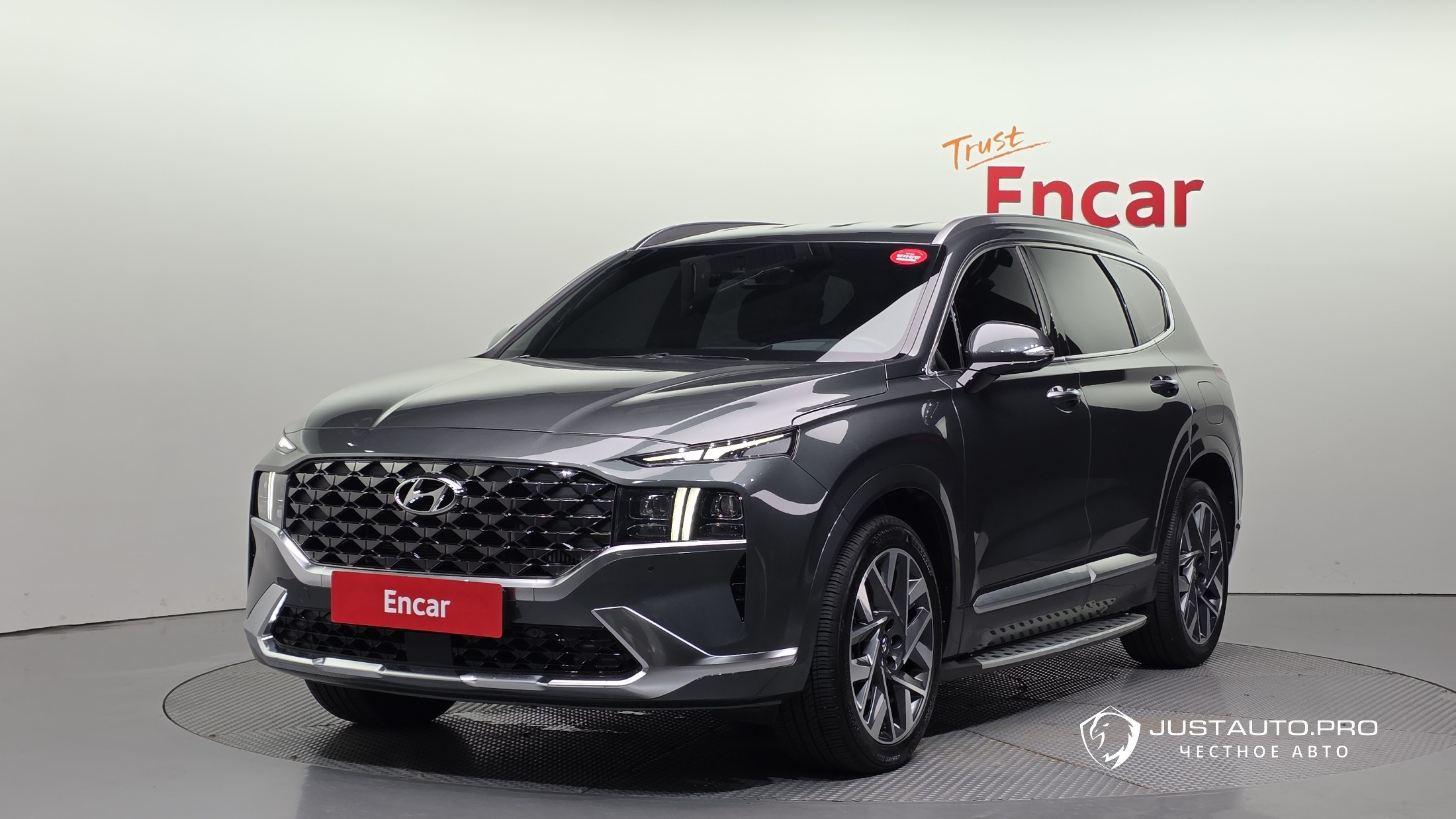 Автомобиль Hyundai Santafe