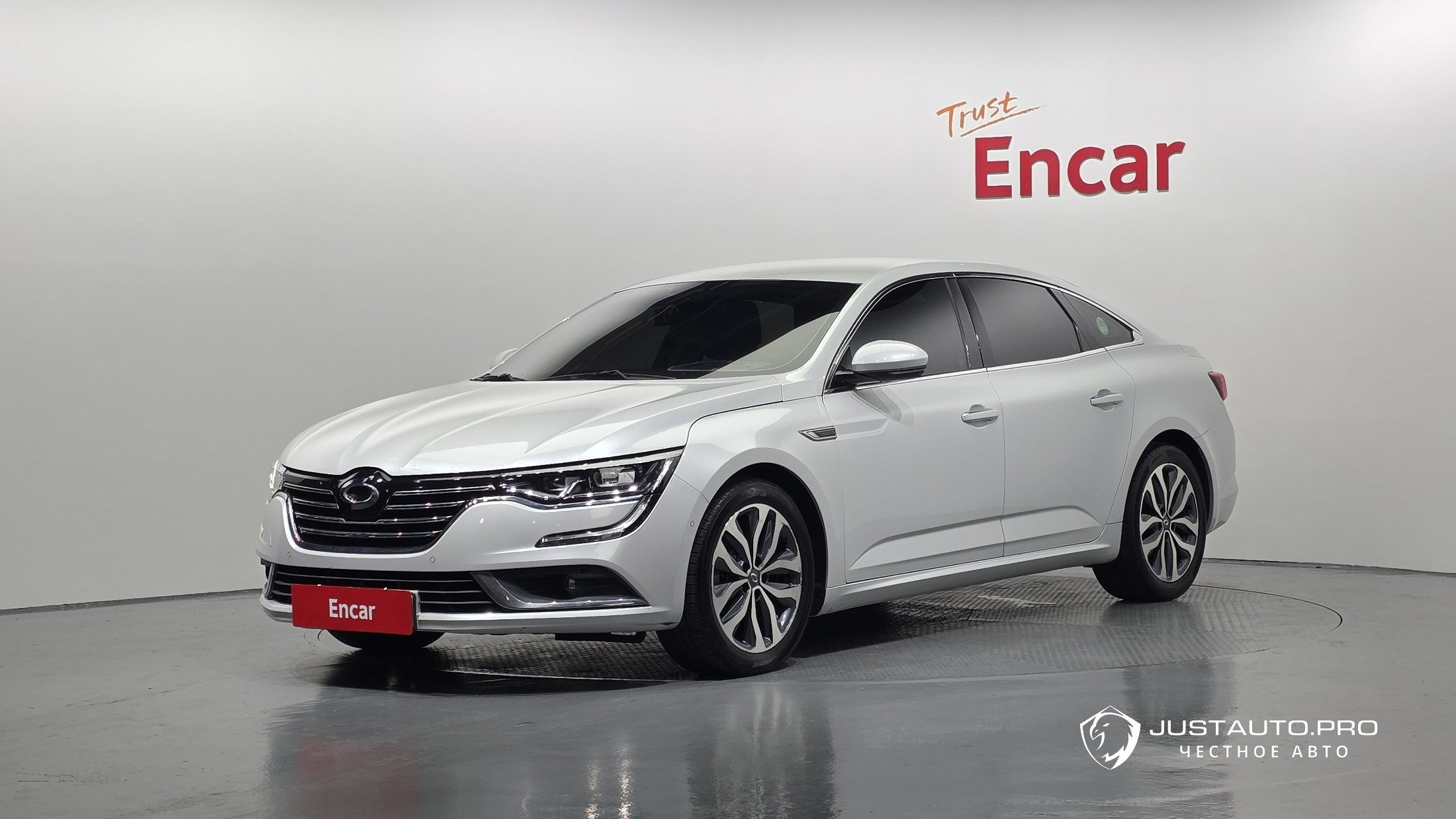 Автомобиль Renault-KoreaSamsung SM6