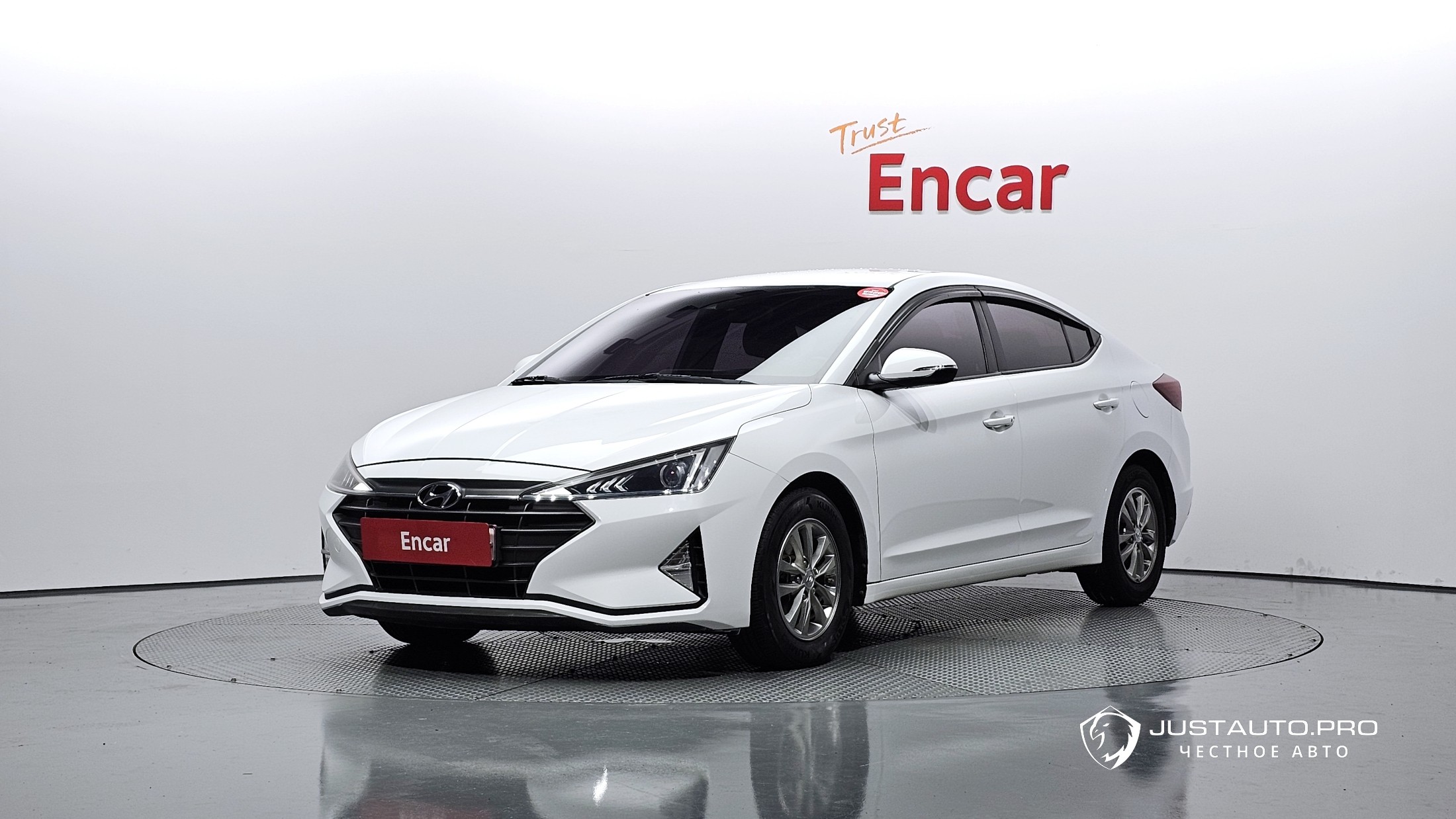 Автомобиль Hyundai AVANTE