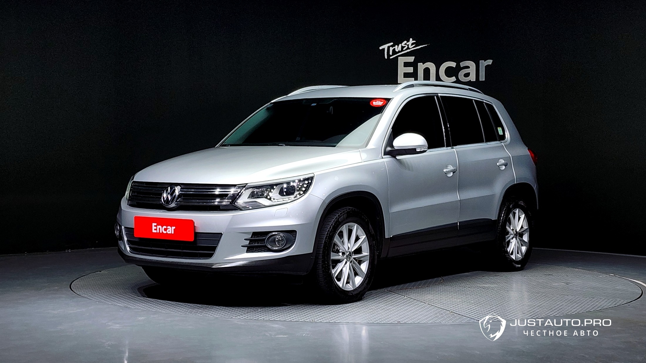 Автомобиль Volkswagen Tiguan