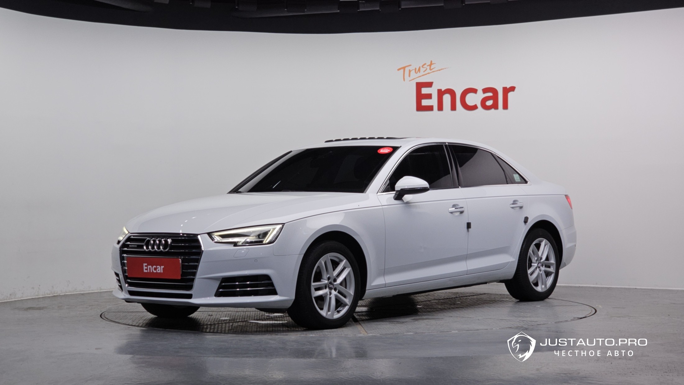 Автомобиль Audi A4