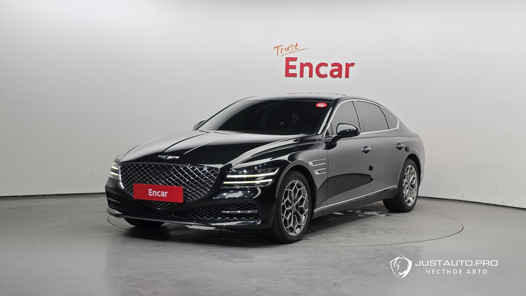 Автомобиль Genesis G80