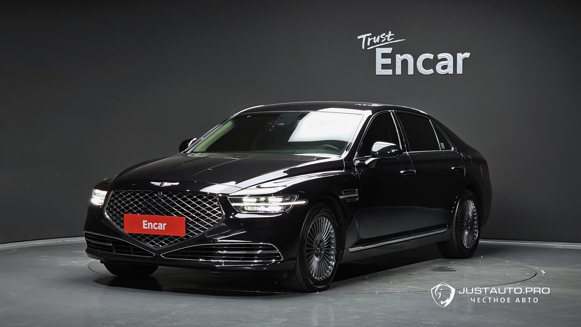 Автомобиль Genesis G90