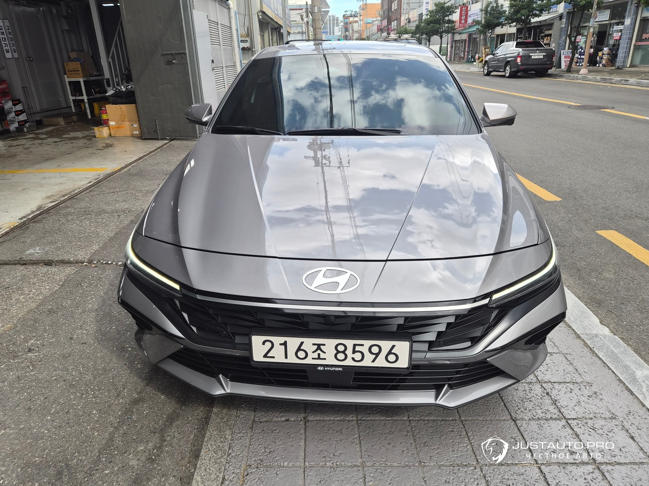 Автомобиль Hyundai AVANTE