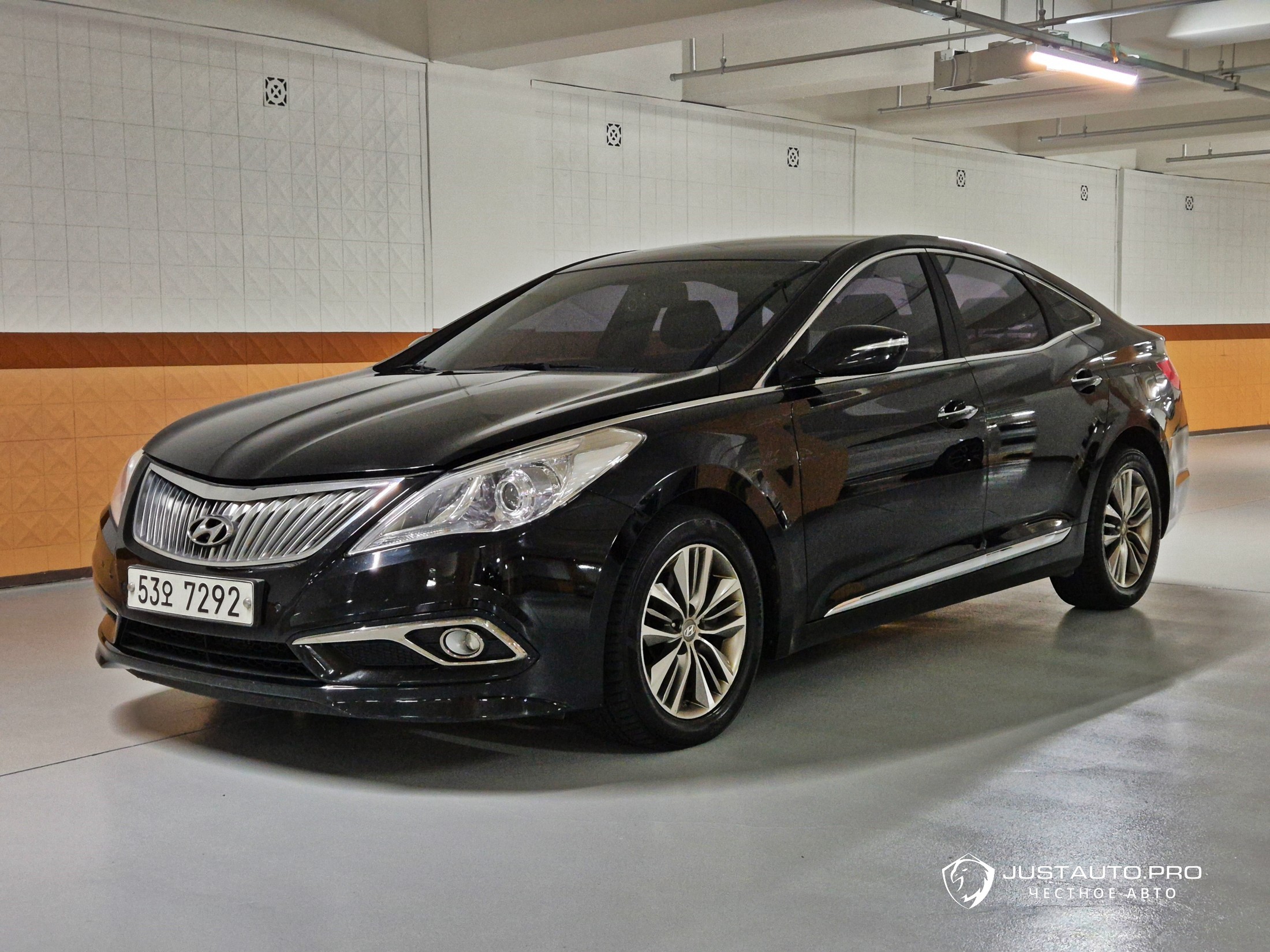Автомобиль Hyundai Grandeur