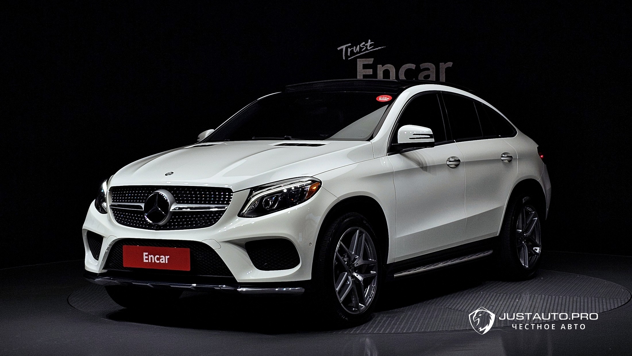 Автомобиль Mercedes-Benz GLE-Class