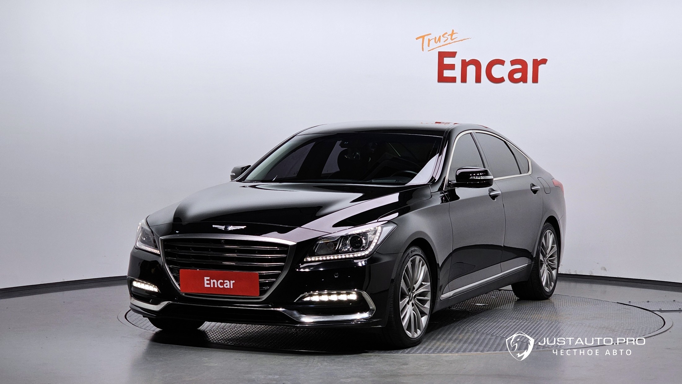 Автомобиль Genesis G80