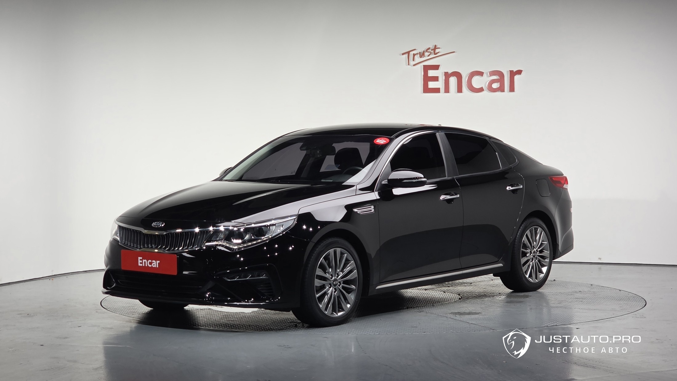Автомобиль Kia K5