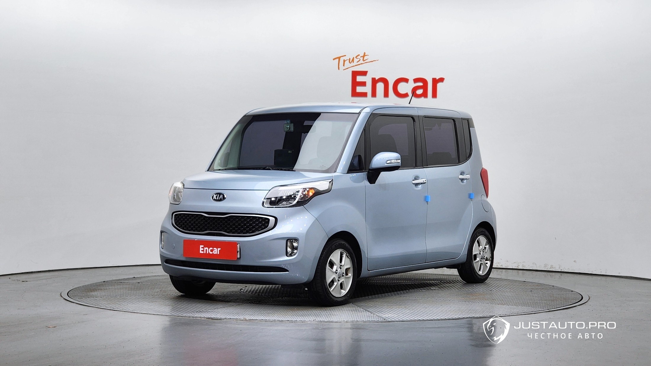 Автомобиль Kia RAY