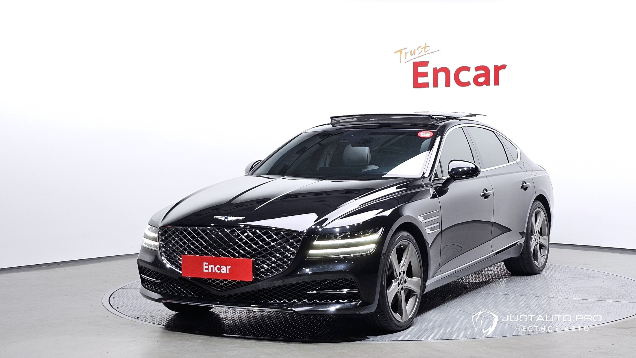 Автомобиль Genesis G80