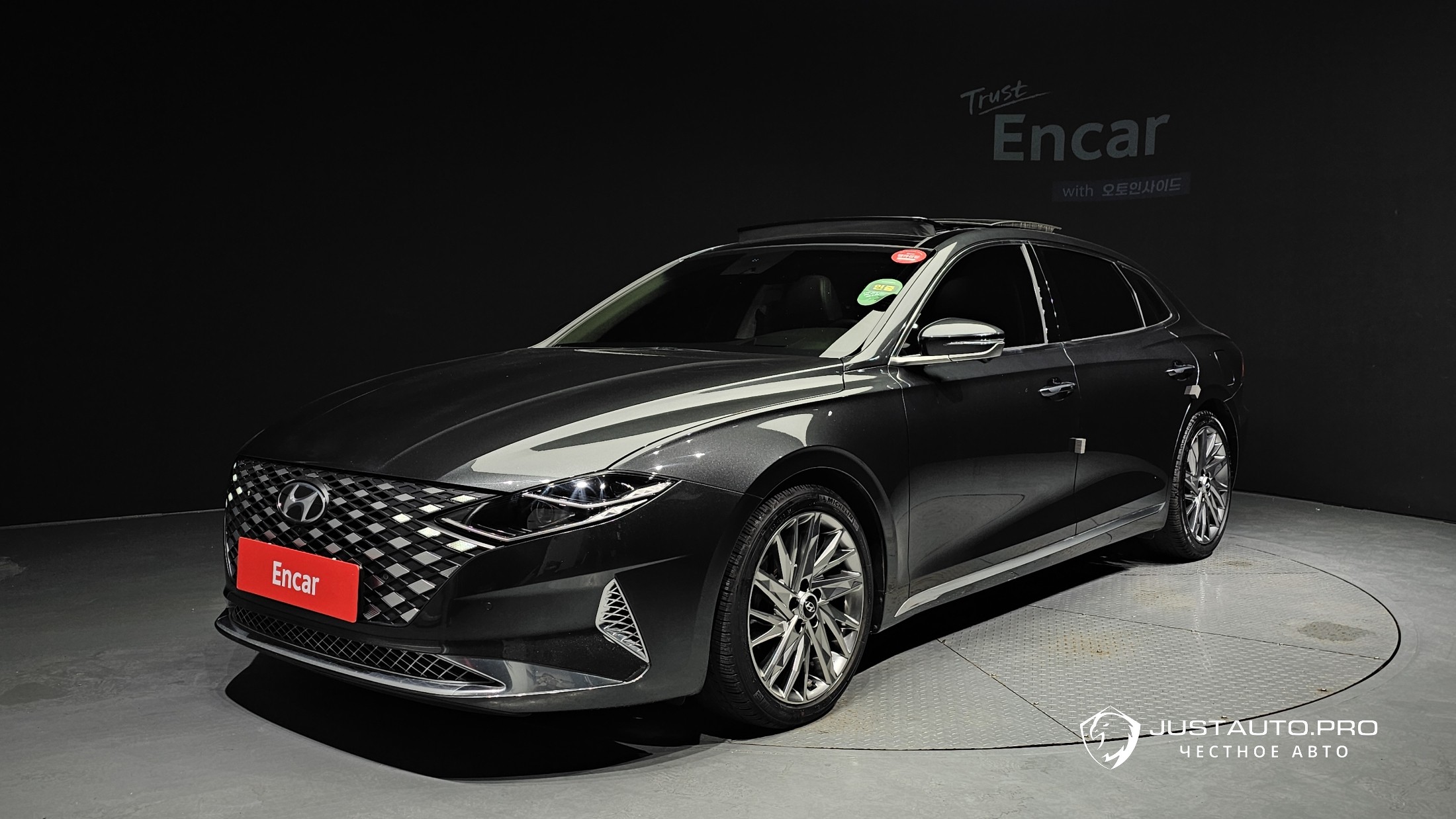 Автомобиль Hyundai Grandeur